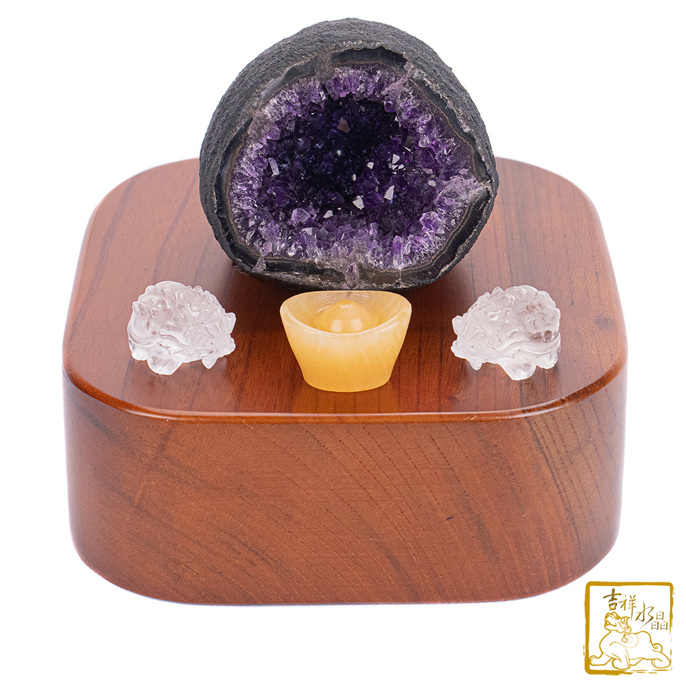 フィギュア　紫水晶 烏拉圭紫水晶洞esp最高等級5a紫度/ 10kg以下