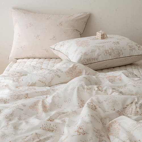 [韓國棉被] 膠原蛋白天絲・栗米棉填充｜小熊木屋樹林 毛毛熊 雙面 冬被 四季被  2色