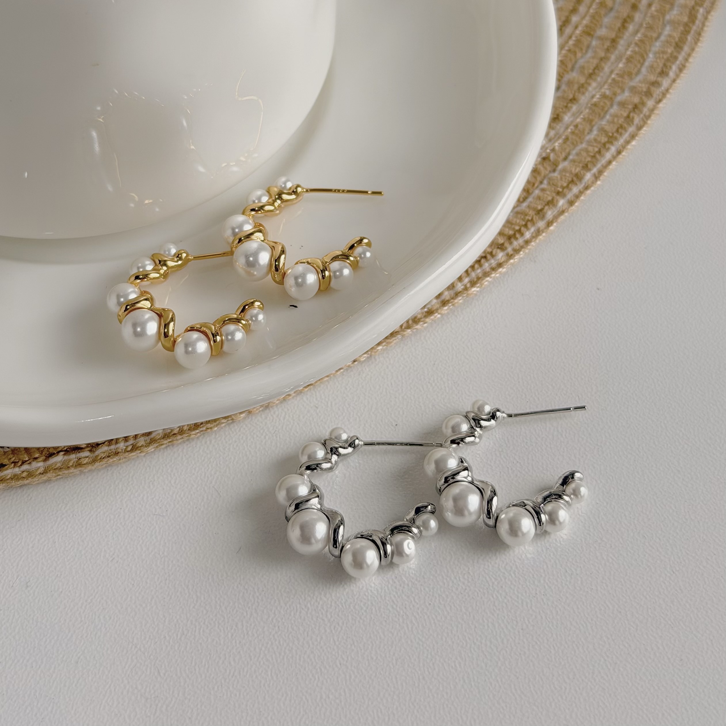 A168珍珠扭結C字圈