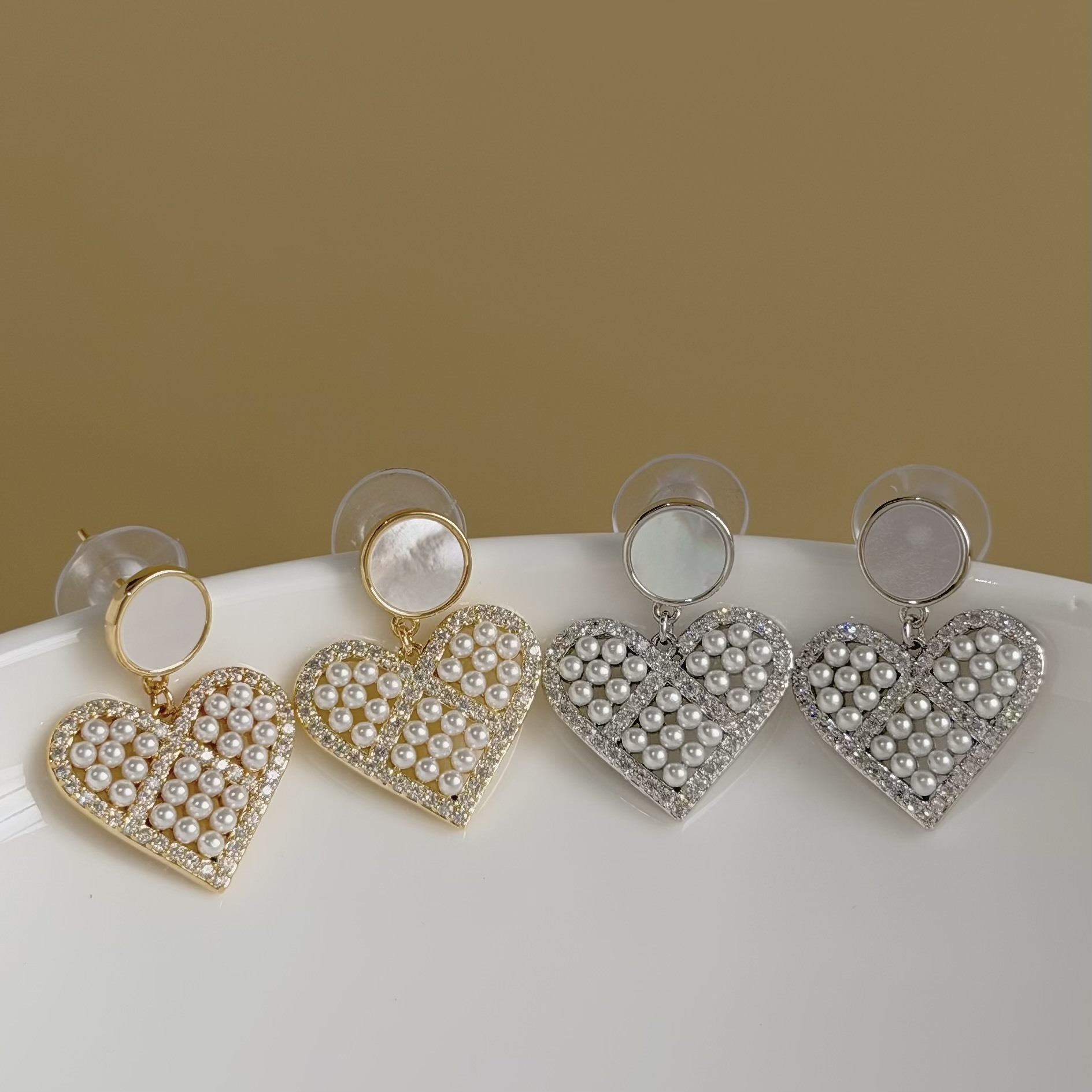 A176排鑽貝殼珍珠愛心垂吊