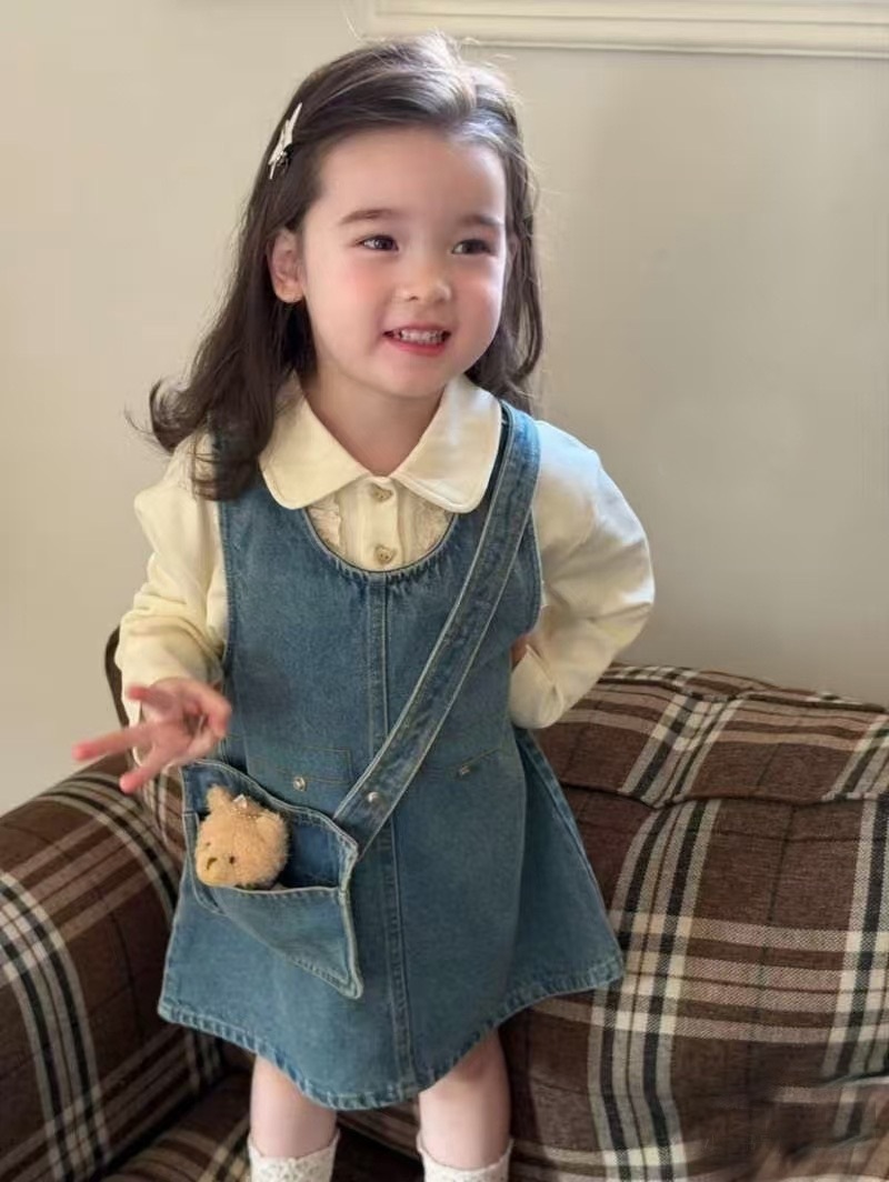 米白領上衣/牛仔背心裙