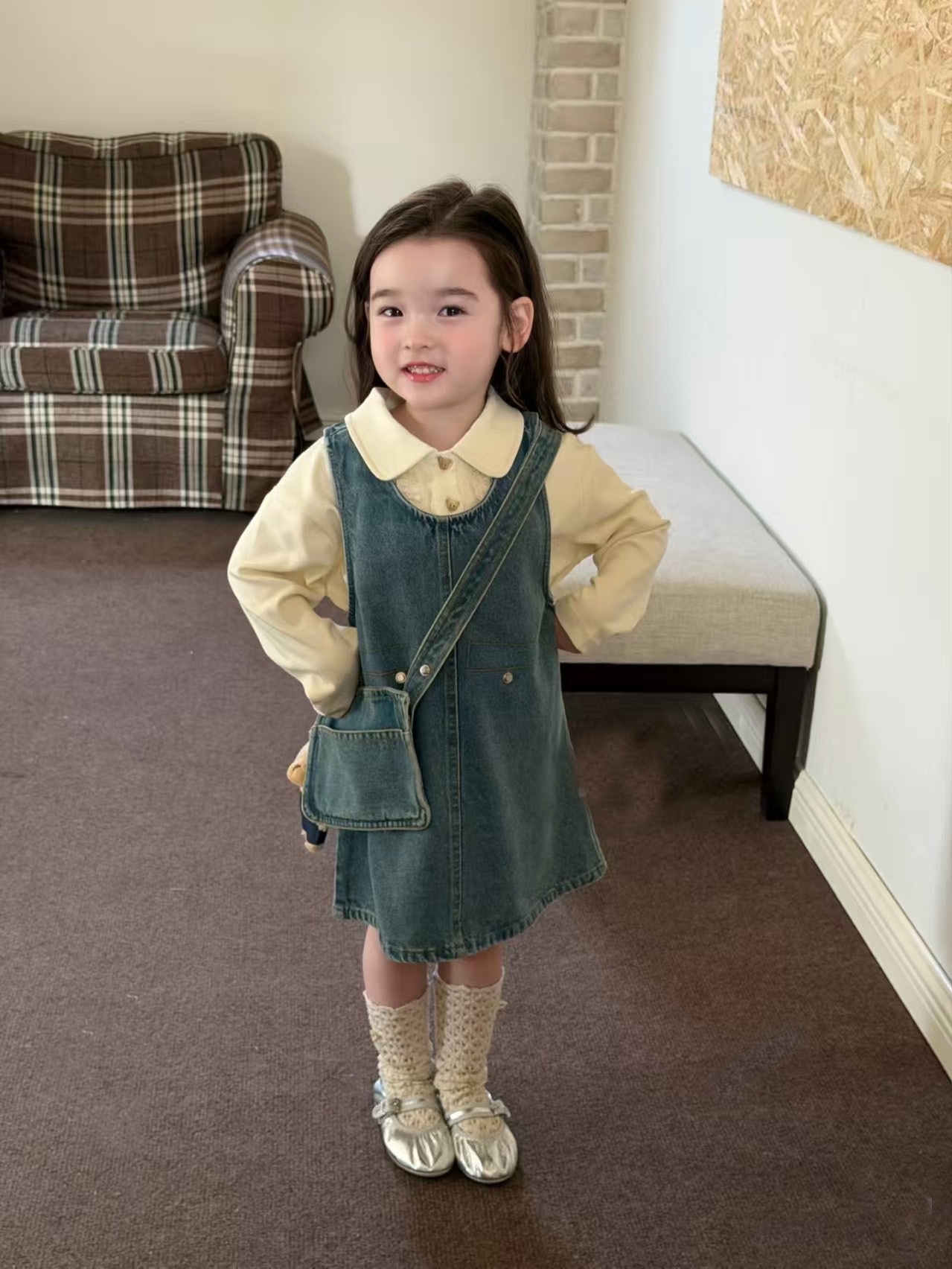 米白領上衣/牛仔背心裙