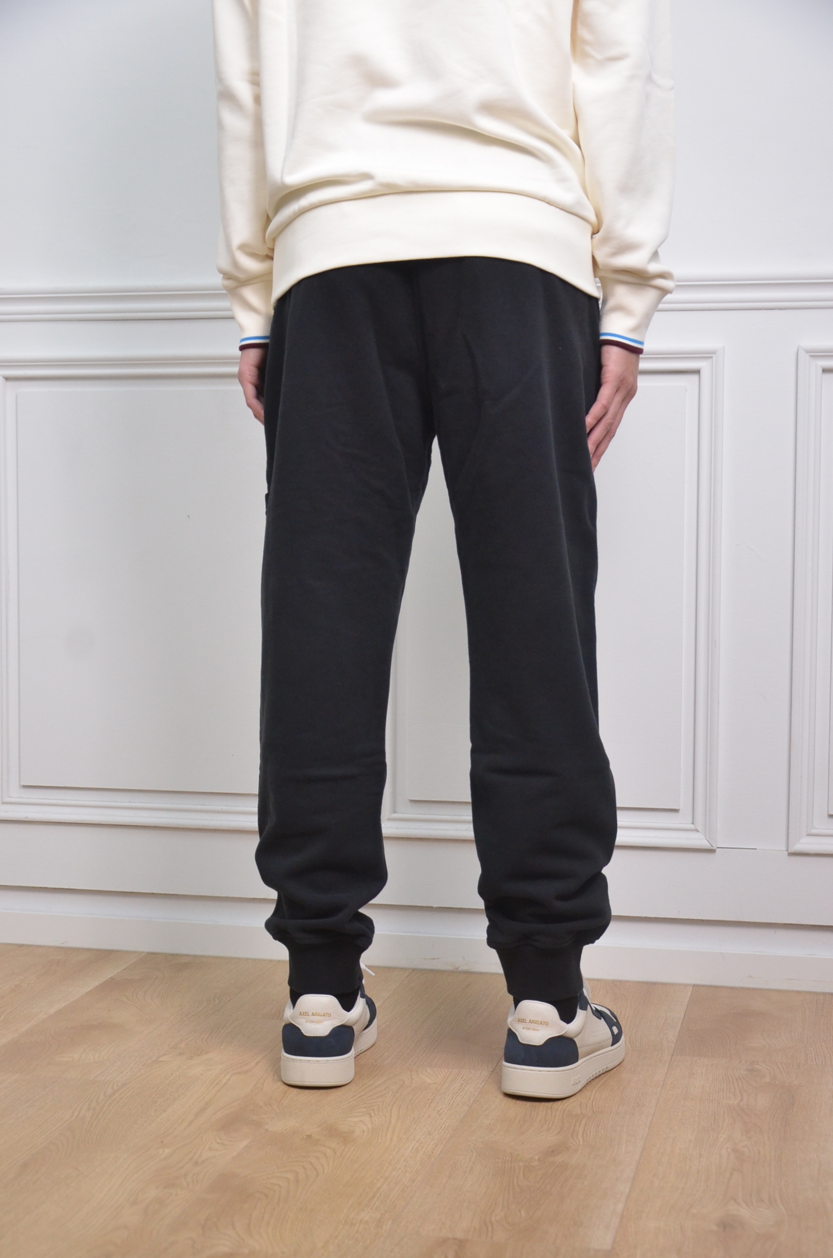 Stone Island 抽繩棉褲-黑【K2S156200010S0051V0029】