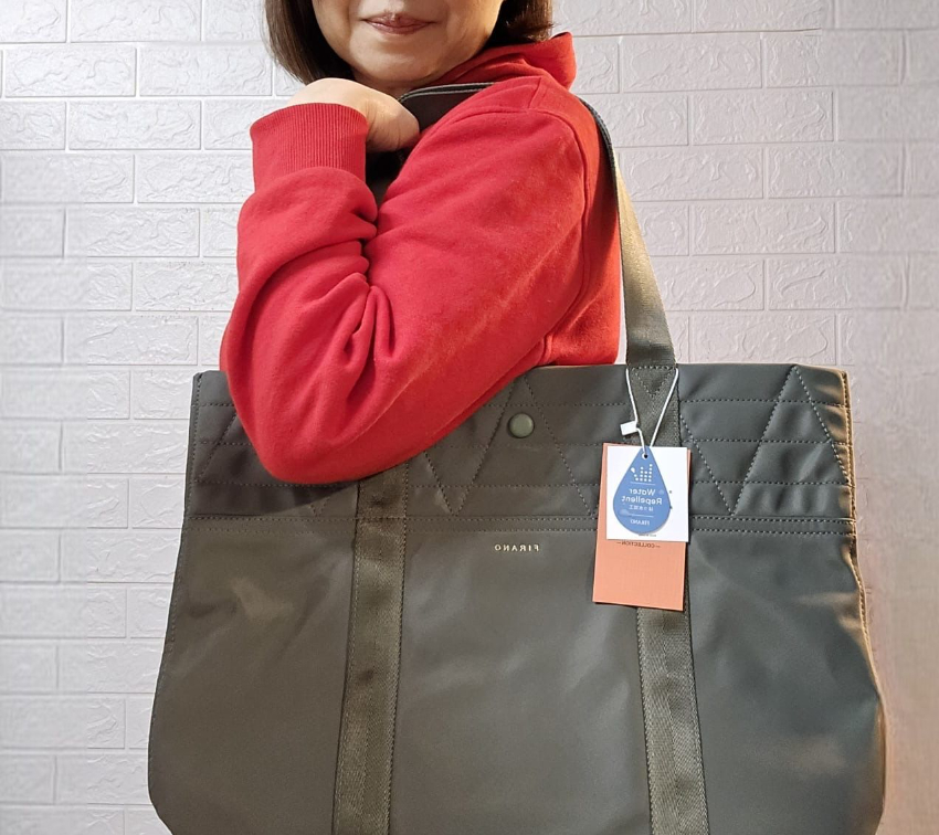 日本名牌Farino綠色跣水Tote Bag