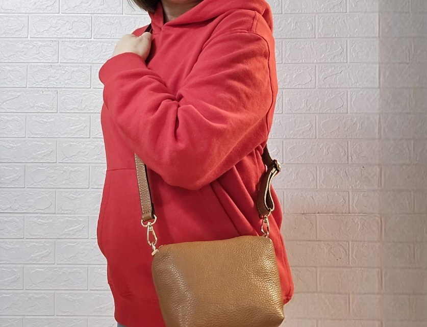 意大利啡色一袋三用手袋