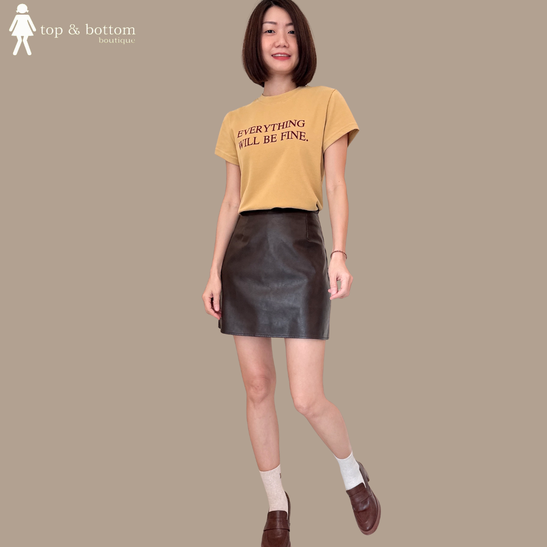 SHORT SLEEVE WORDING CROP TEE