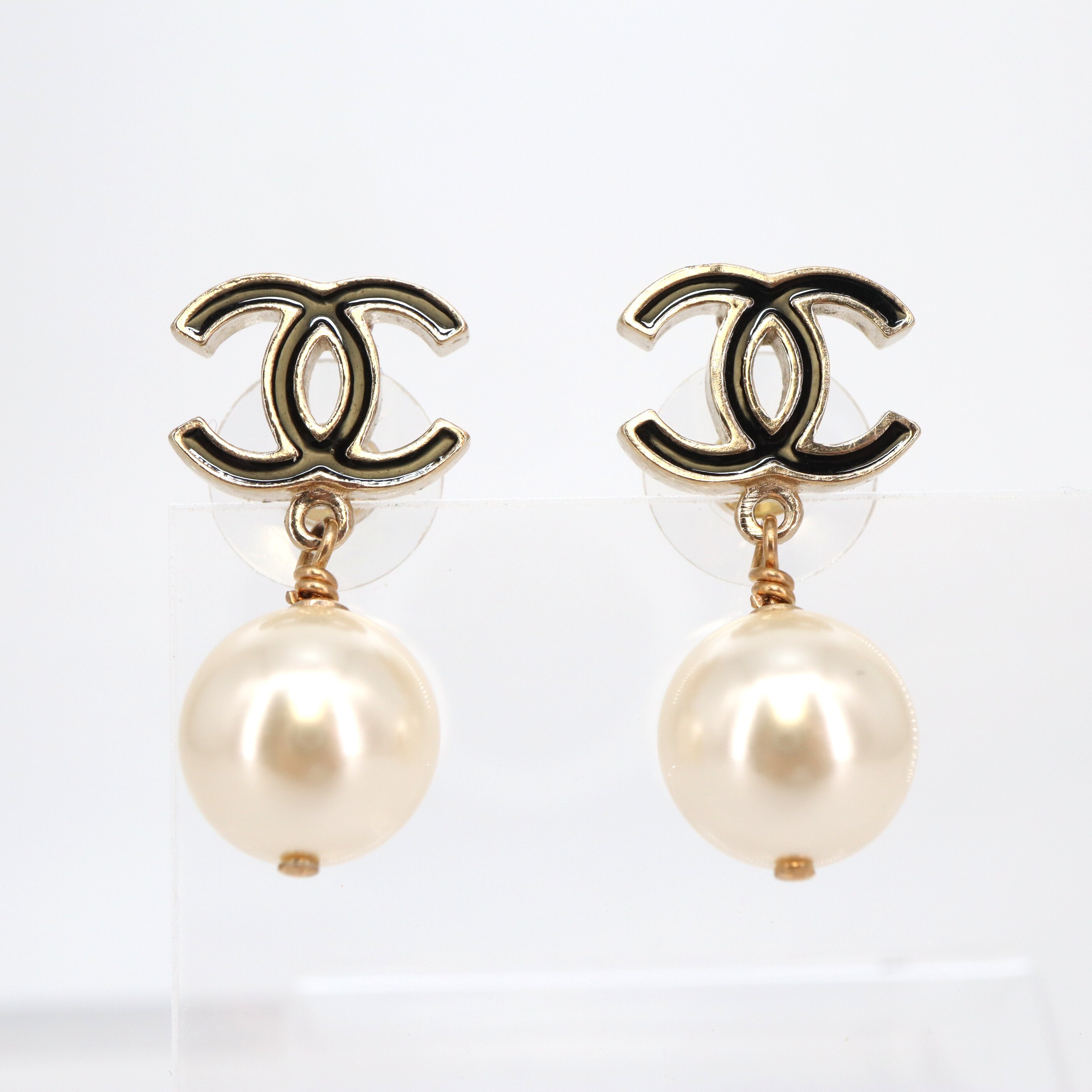 Chanel Coco Mark Pearl Piercing Earrings