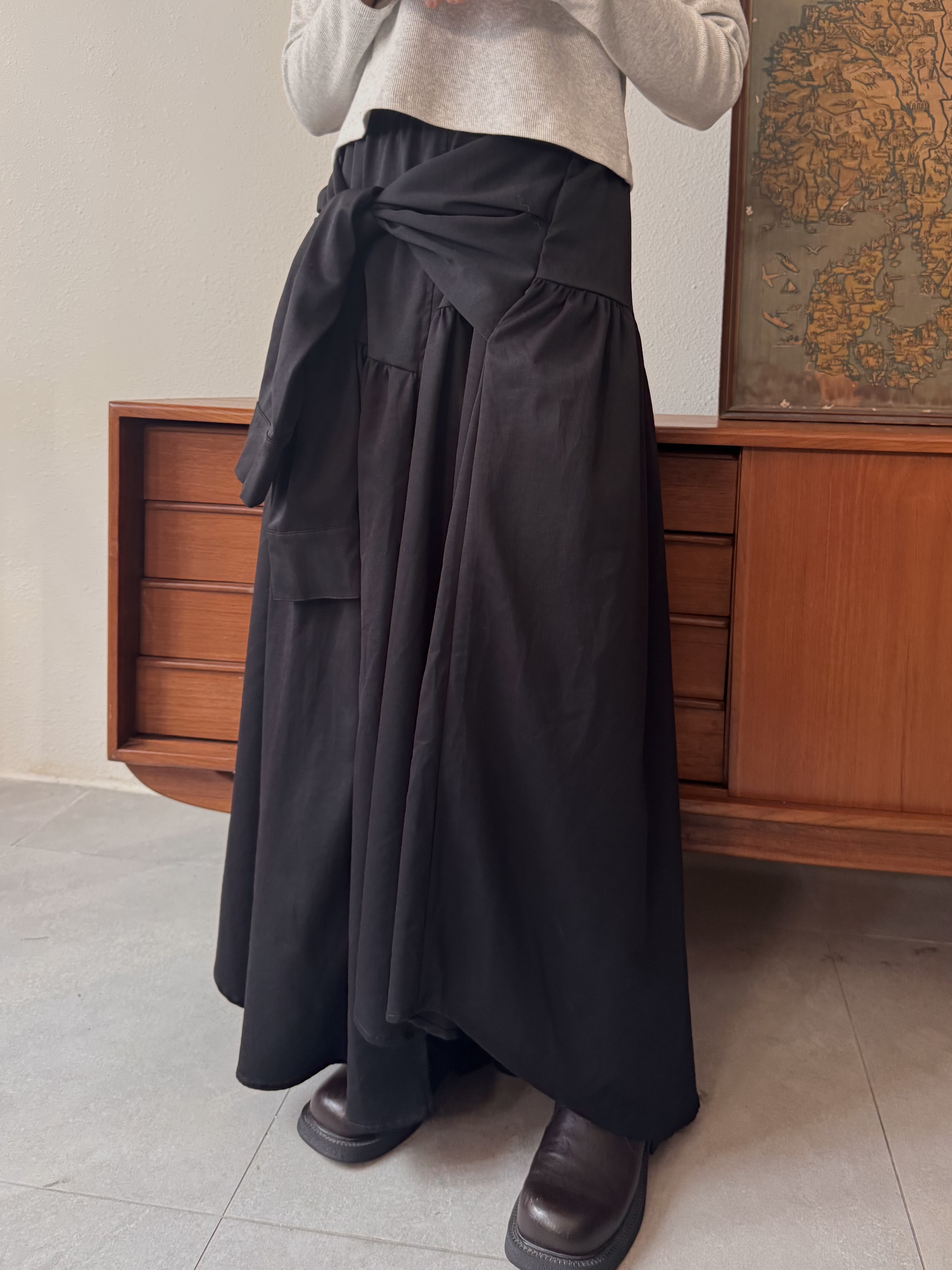 遮小腹～我規則恤袖圓枱長裙 - SK53884