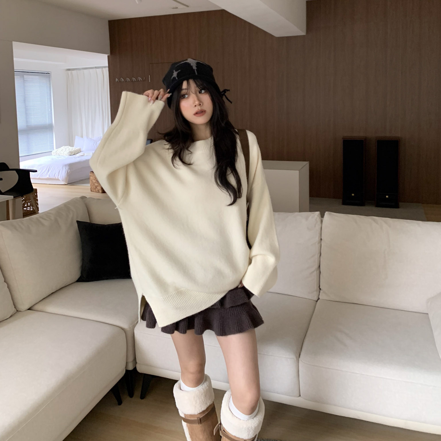 ISA_再次選色困難! 小開衩寬鬆圓領針織上衣_51256