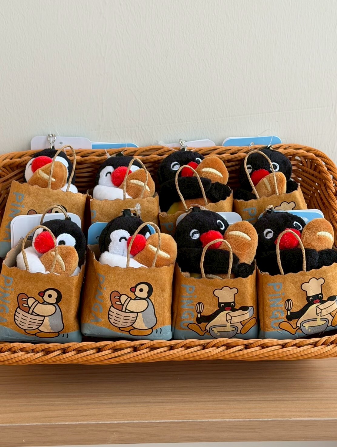 PINGU 企鵝家族 麵包坊系列 手提紙袋 毛絨吊飾