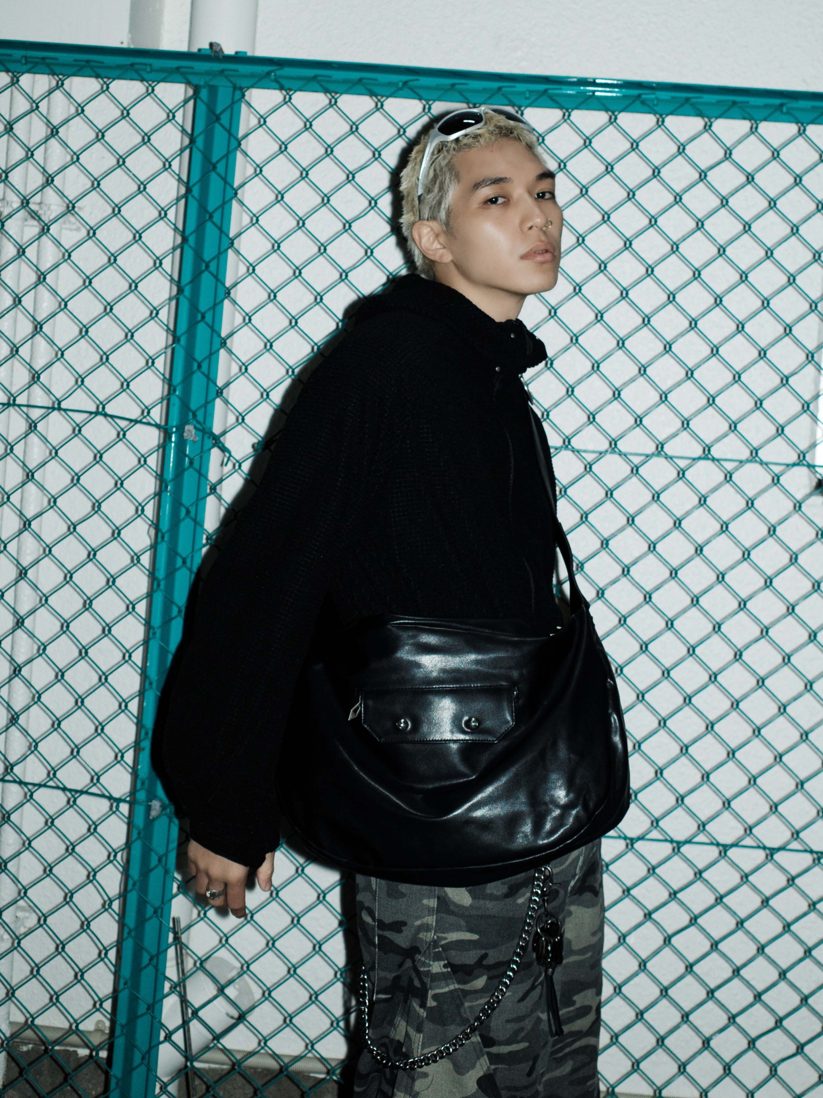 SIMON MADE BA-2510 卡美洛 超纖合成皮 皮革 斜跨包