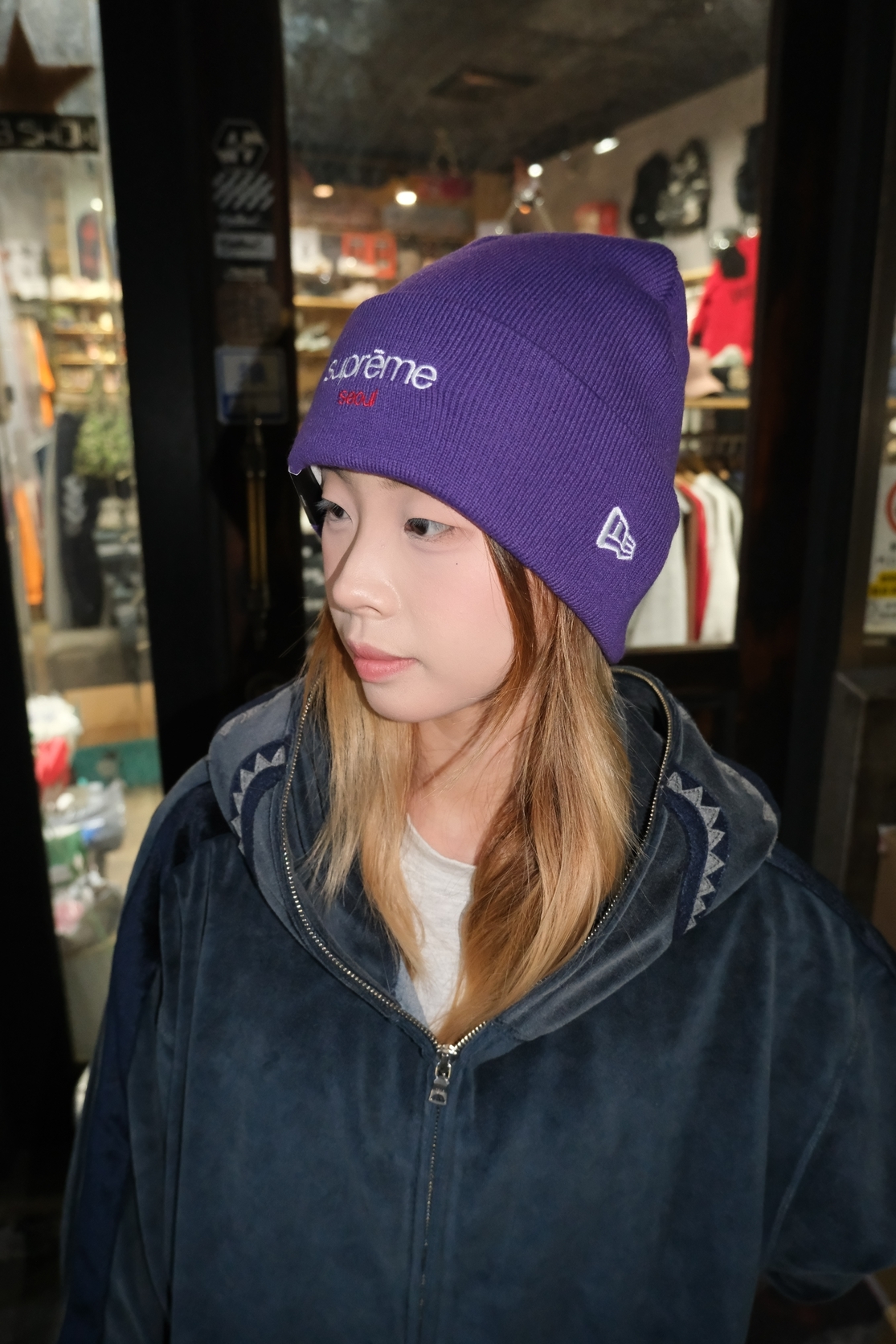 supreme X new era box logo 毛帽 首爾限定紫色 / 基本款黑白