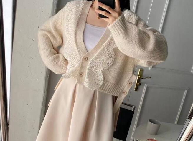 BR10 胸 52-64 長21 $489 (一口價)