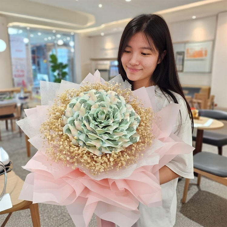 200元鈔票花束,有錢花束