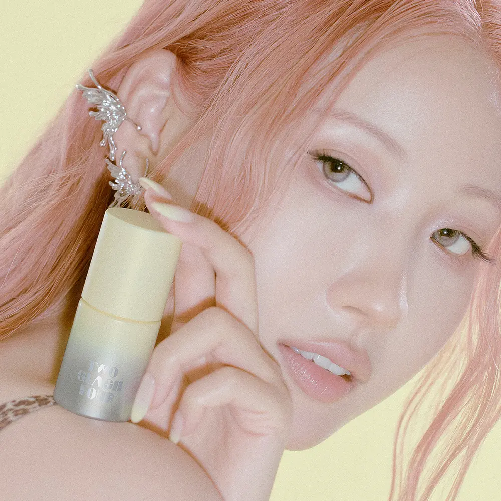 TWO SLASH FOUR 瞬效發光立體遮瑕膏 13.5g