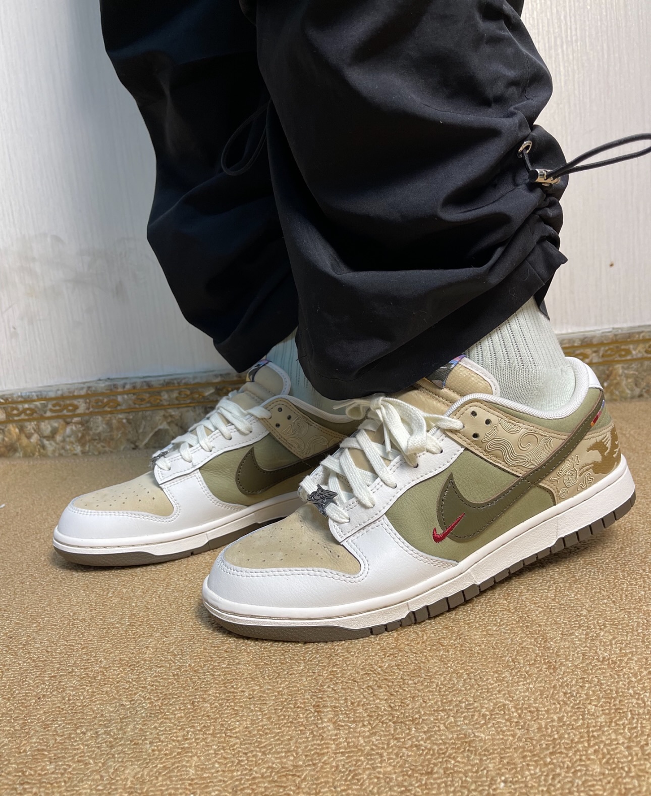 NIKE DUNK LOW 'CNY' 棕白色2026 馬年新年限定麂皮刺繡 IQ1118-220