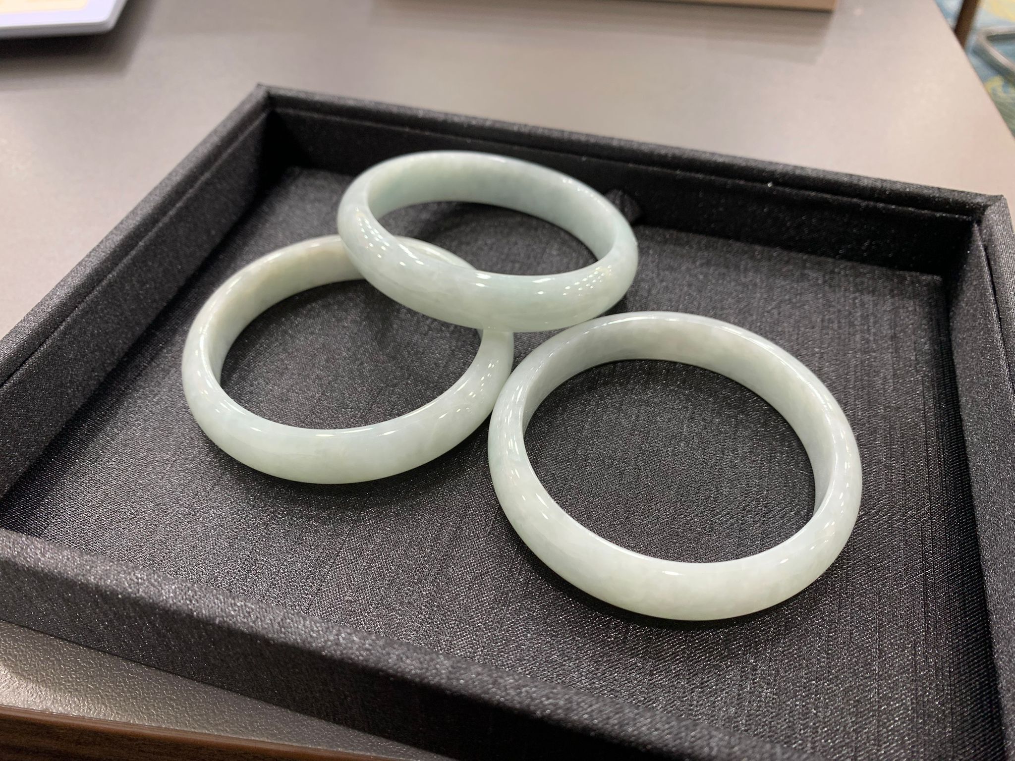 【直播】LL010441 性價比高白月光翡翠手鐲 (BR1)