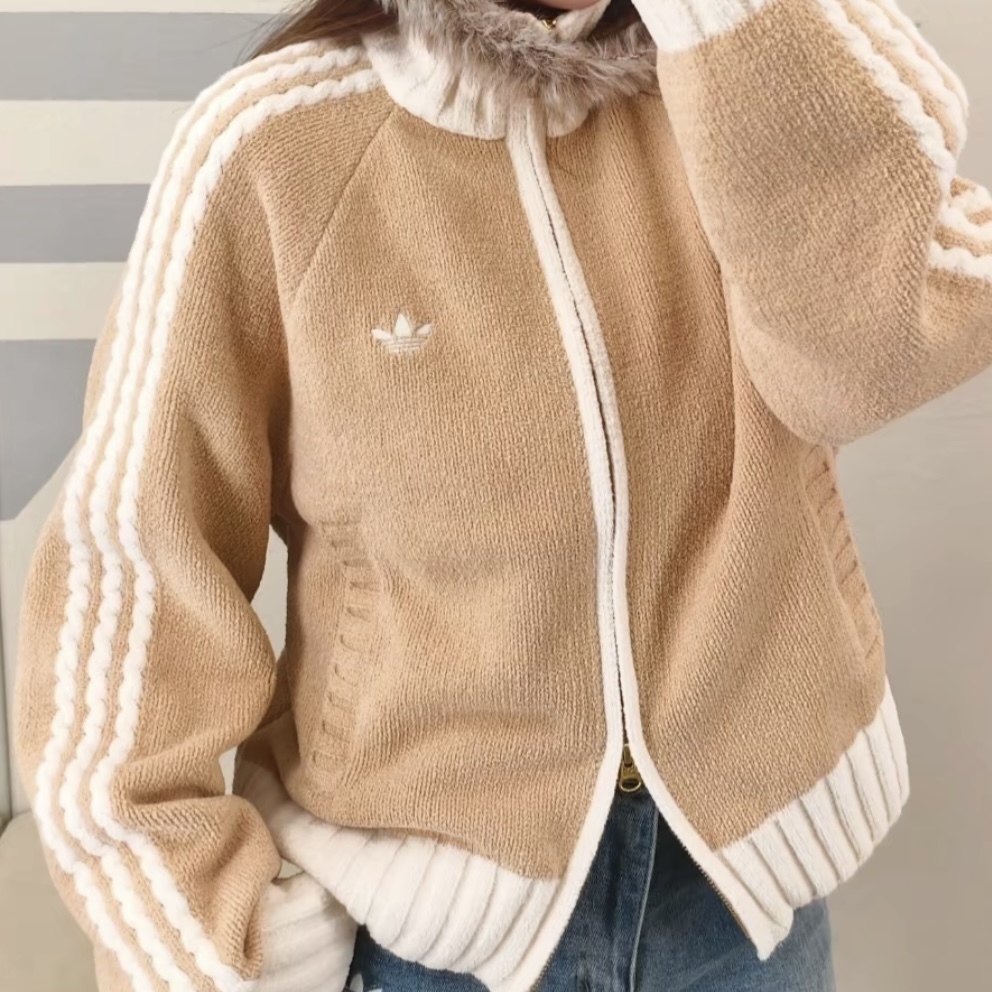 ADIDAS ORIGINALS KNIT TRACK TOP 奶茶 立領外套 針織 秋冬服飾 KV8866