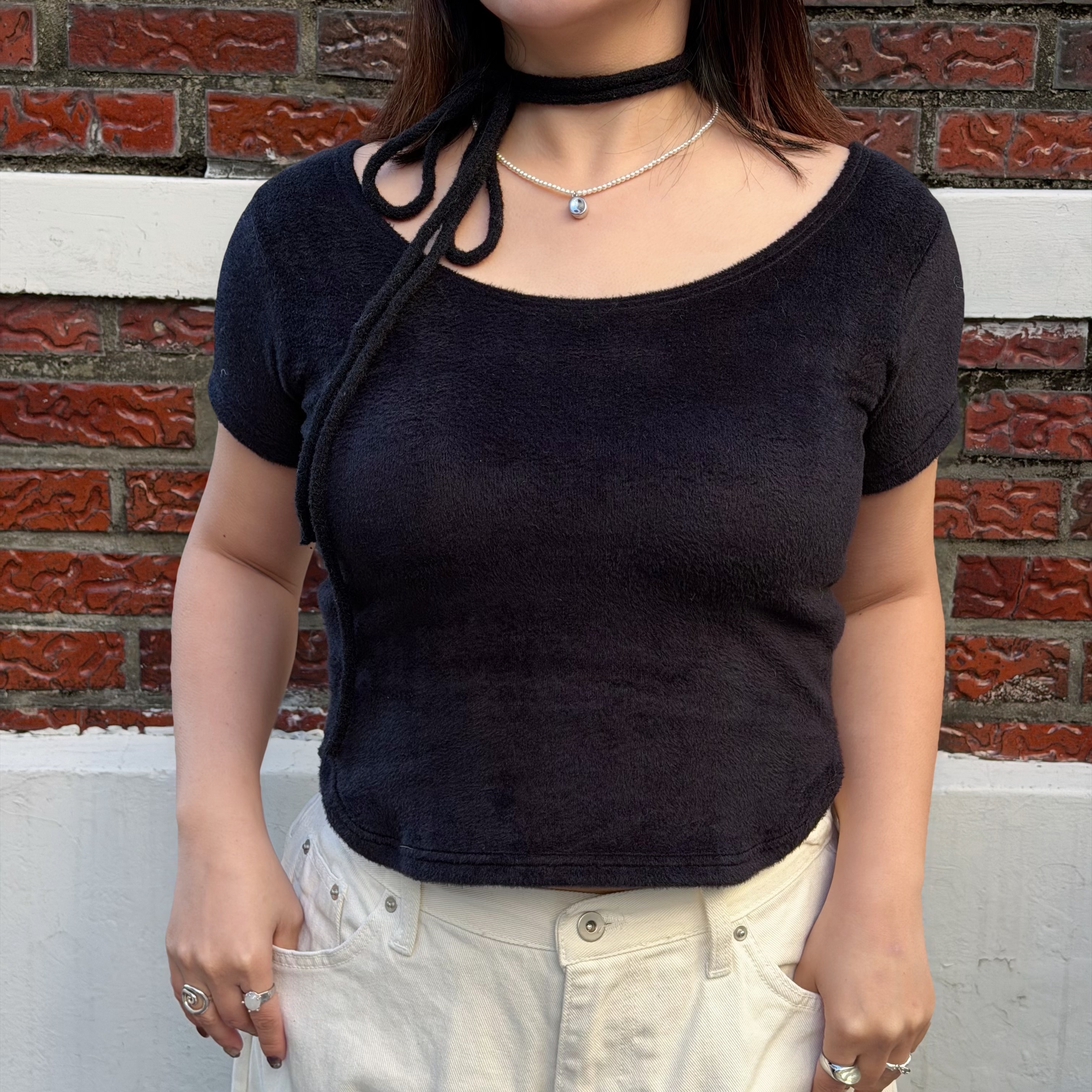 🇰🇷韓製 A2 QQ彈彈 大圓領毛毛短袖（黑/白）