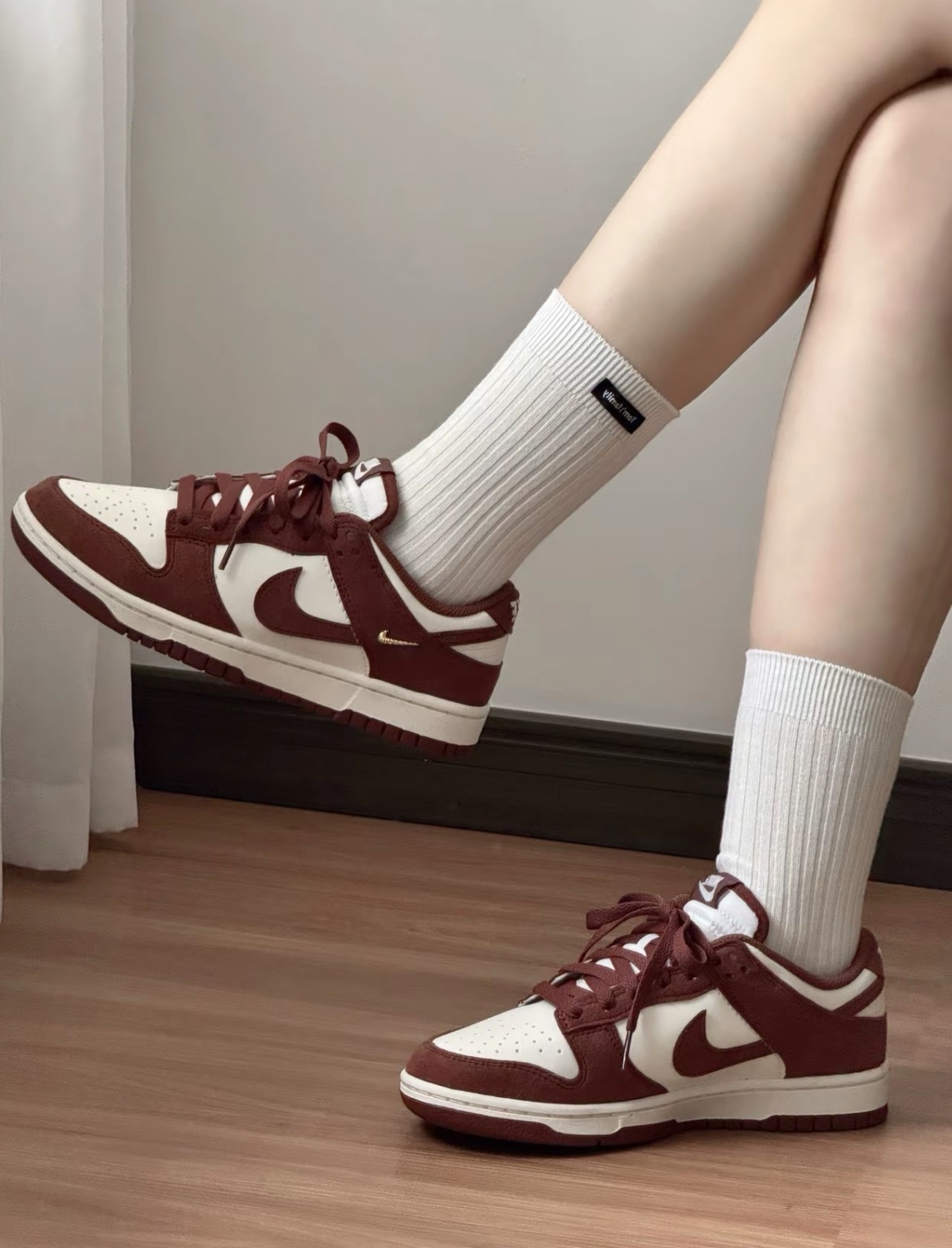 NIKE DUNK 酒紅 螺絲紋 勾勾