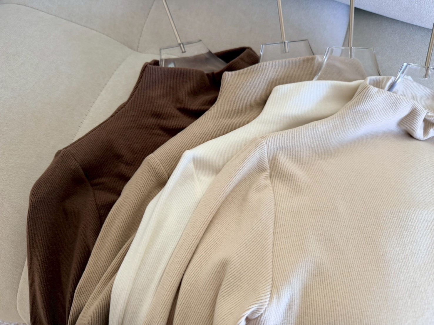 螺紋立領罩杯上衣 RCH567