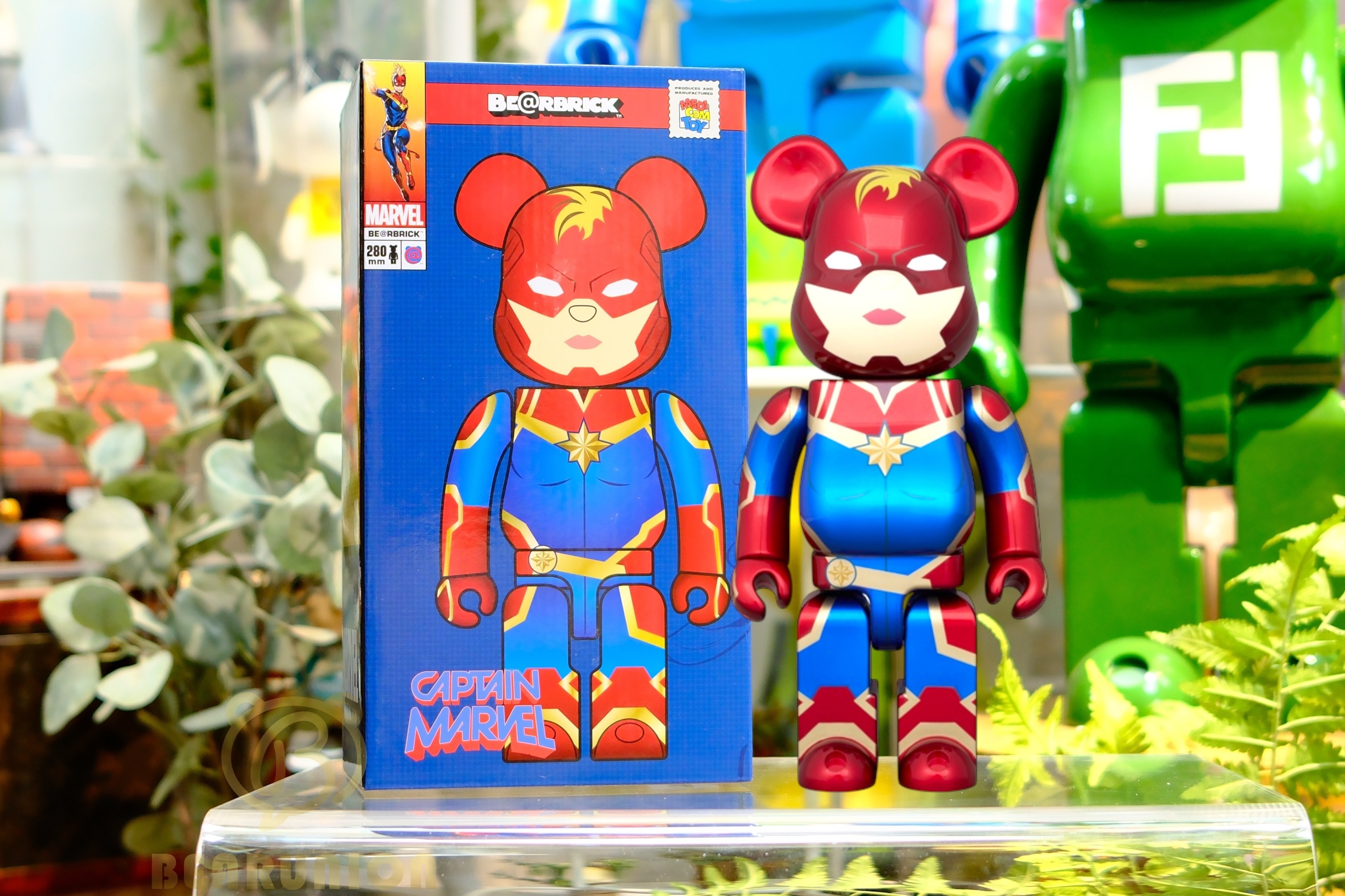🎏預訂🎏Bearbrick 400% CAPTAIN MARVEL