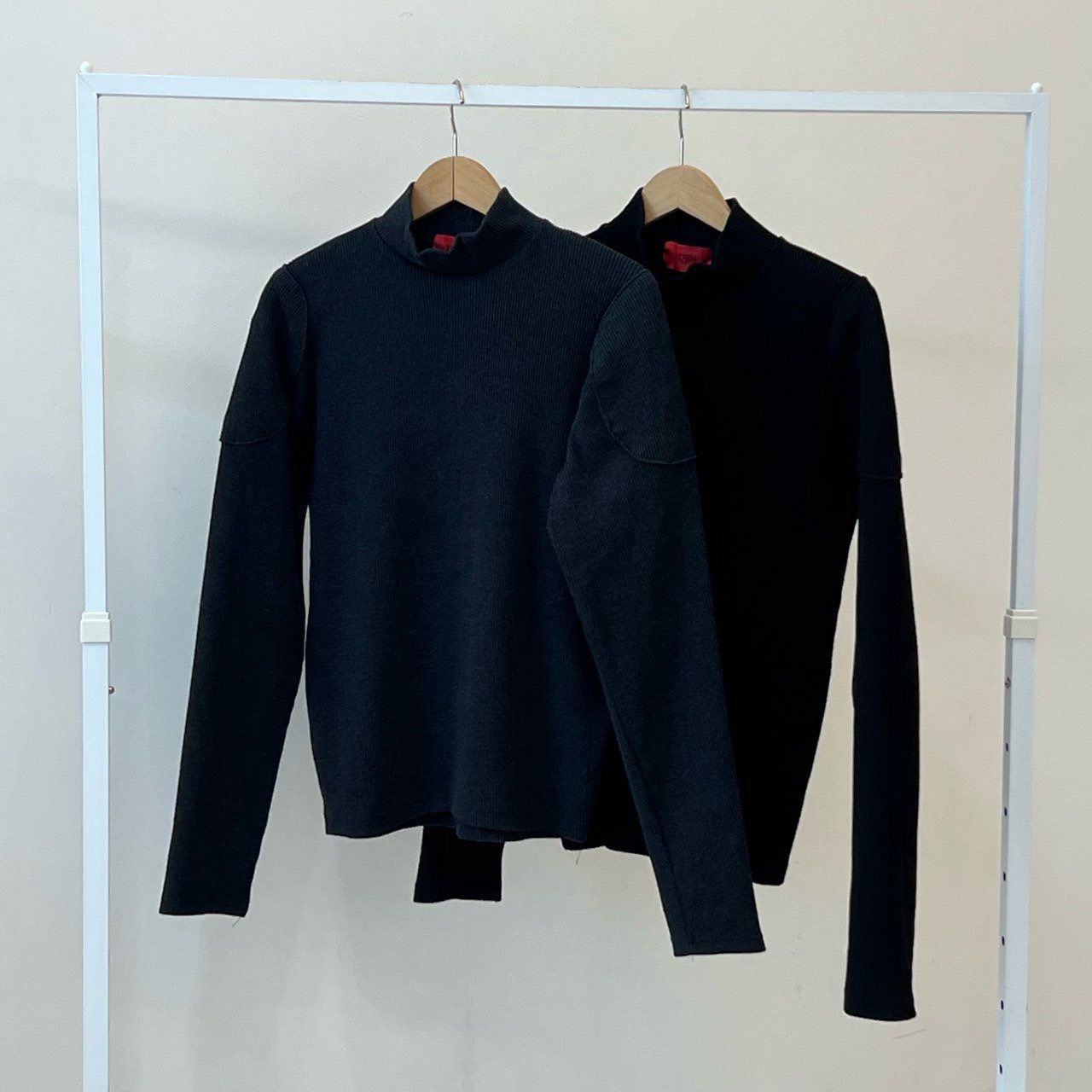 淨色樽領長袖衫 EDEN-027T