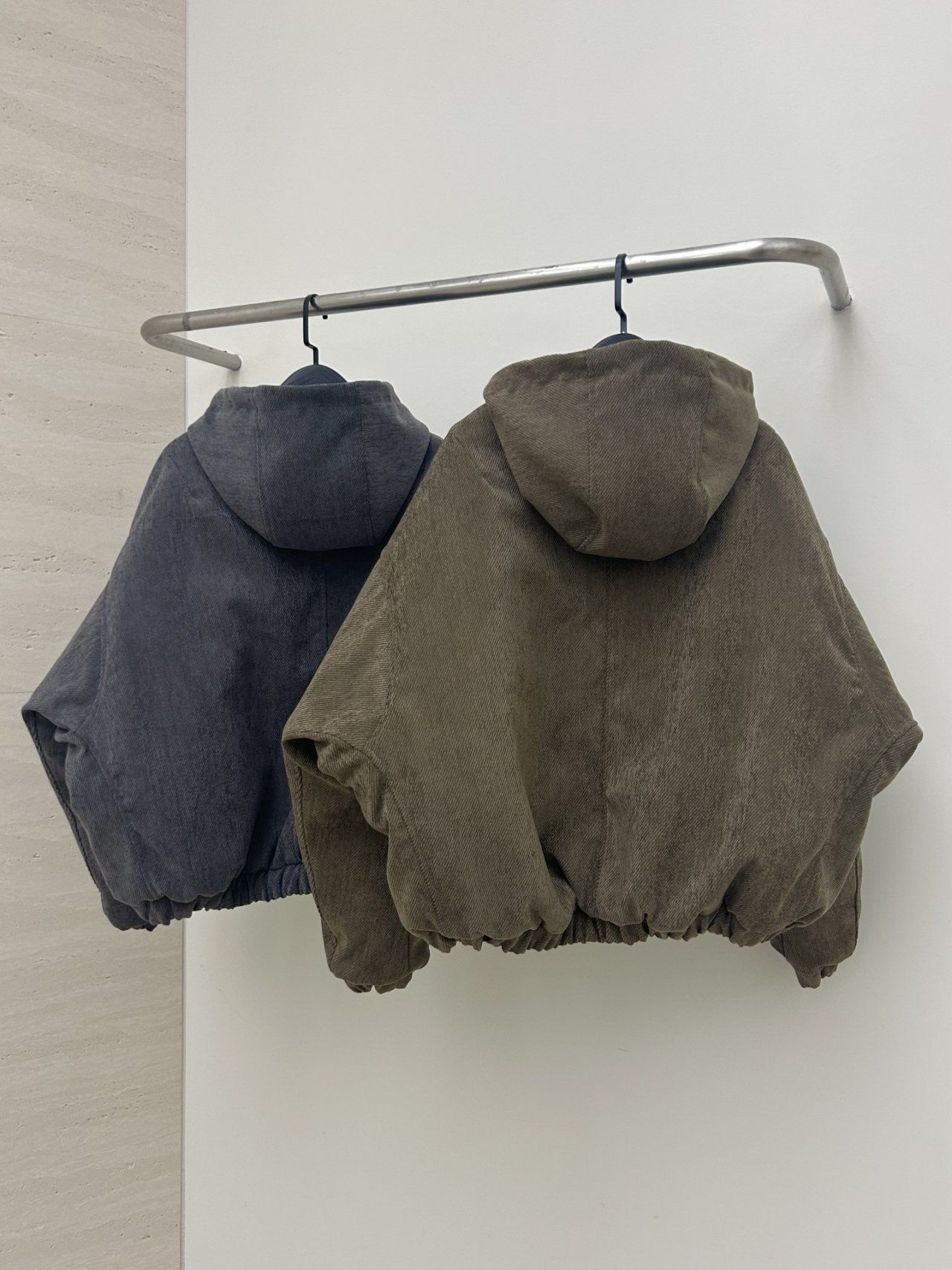 淨色連帽拉鍊外套(薄夾棉) Hestory-117JK