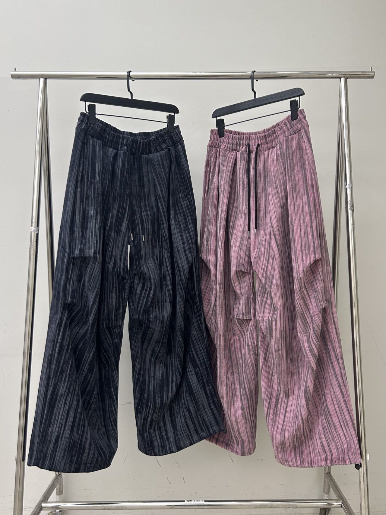 直紋可束腳鬆身褲 Hestory-118P