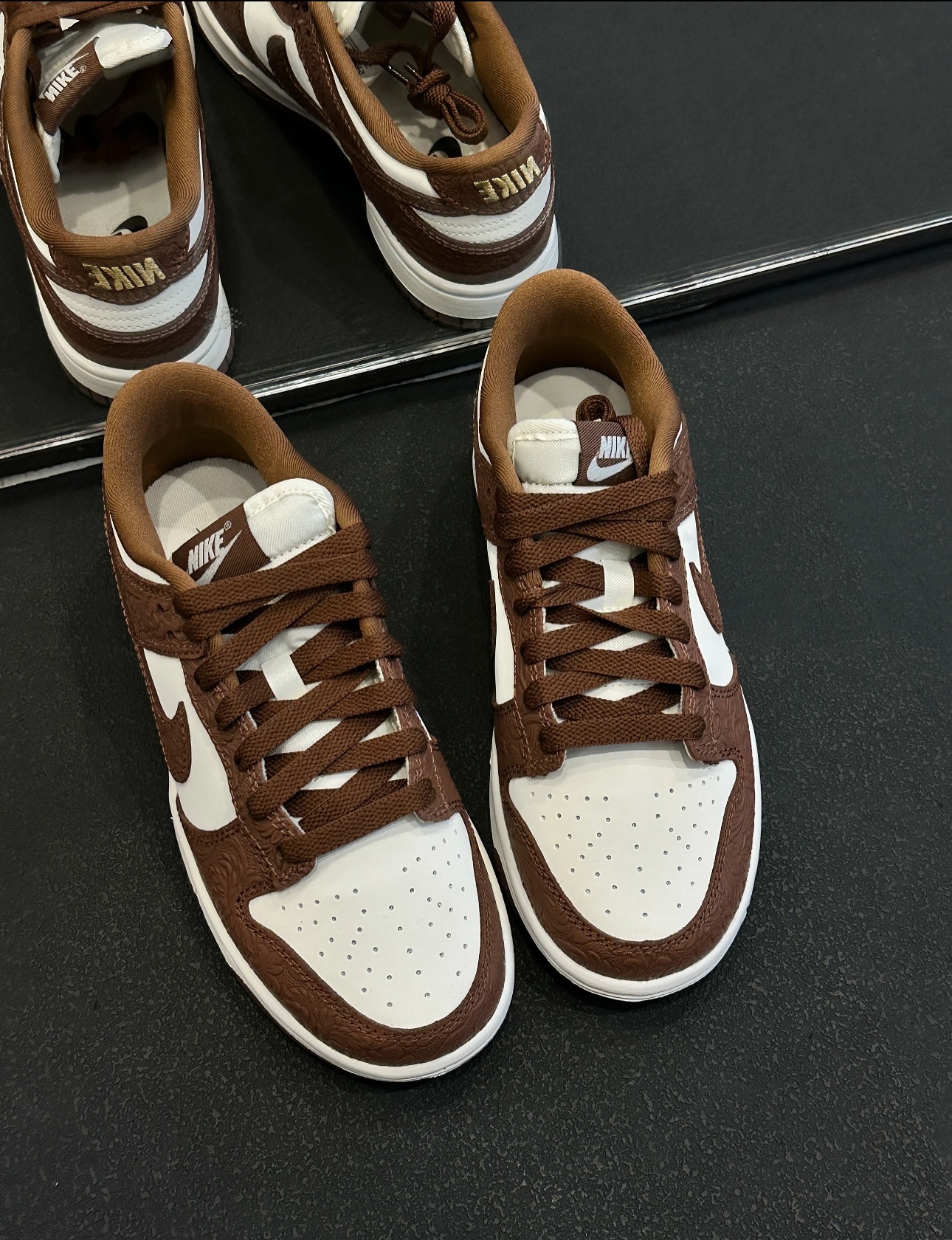 Nike Dunk Low EMBOSSED BAROQUE Brown浮雕 IF3944-100