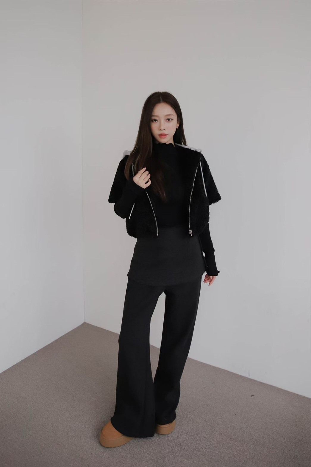 附裙圍寬長褲SET