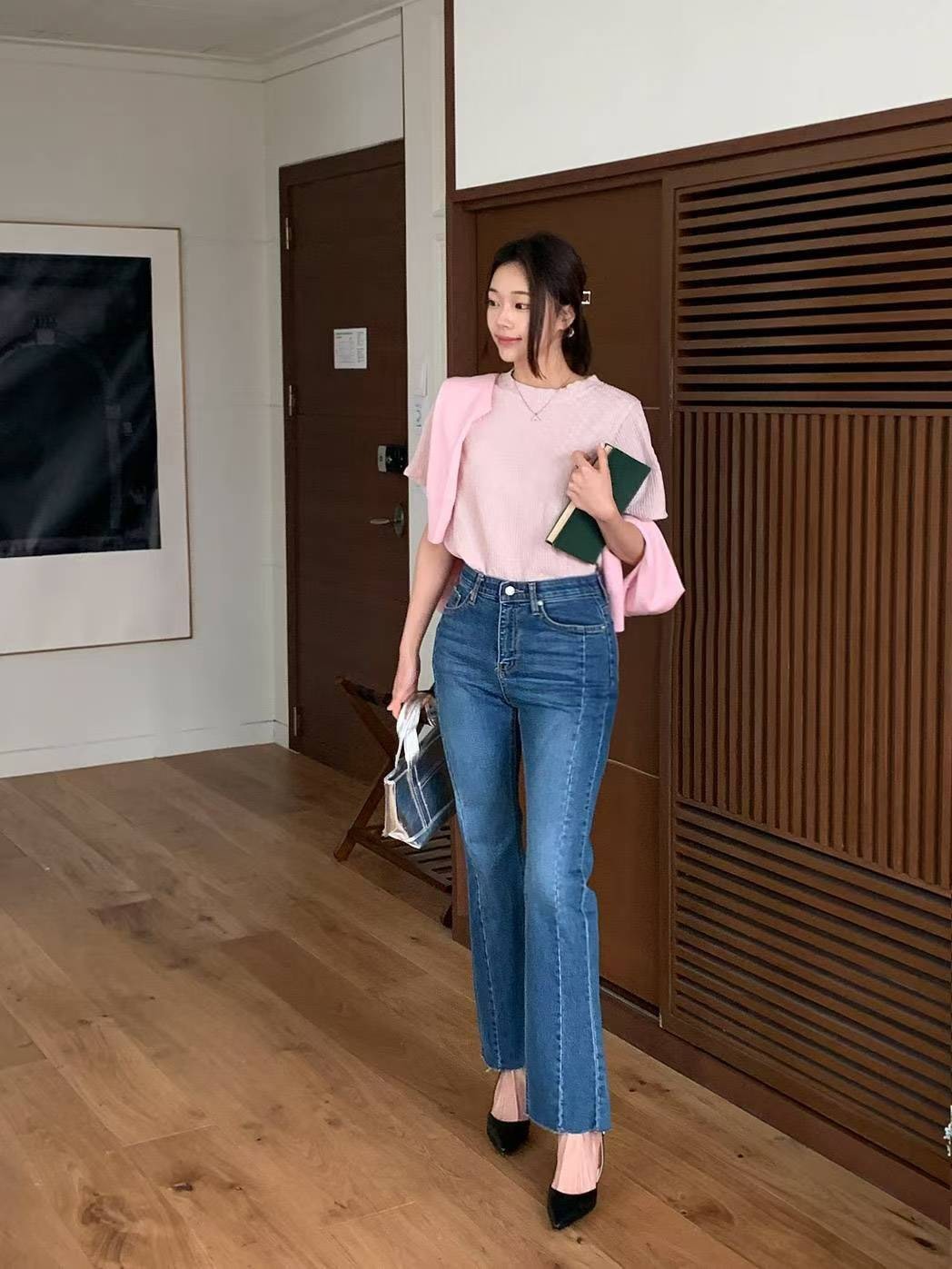 2626側縫裁減牛仔長褲