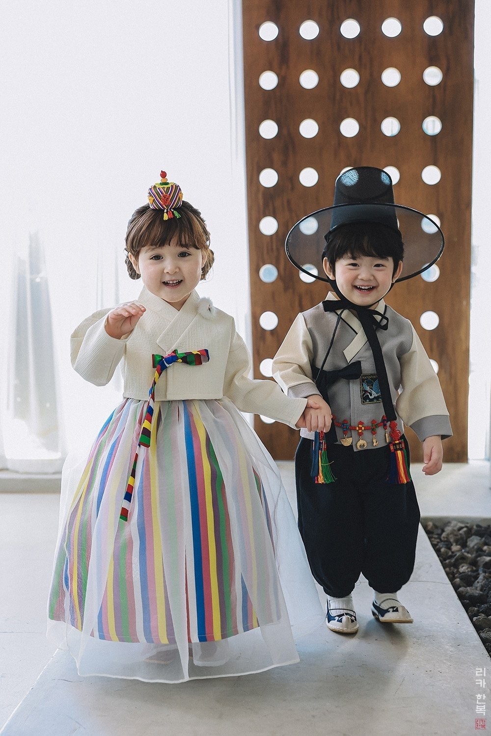Rica Saekdong Girl Hanbok