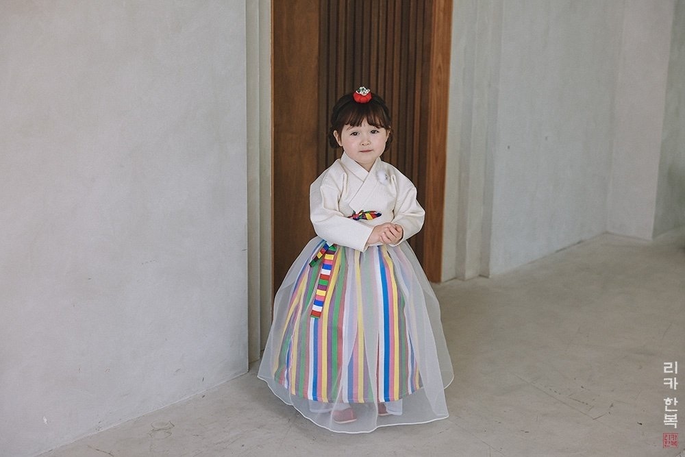 Rica Saekdong Girl Hanbok