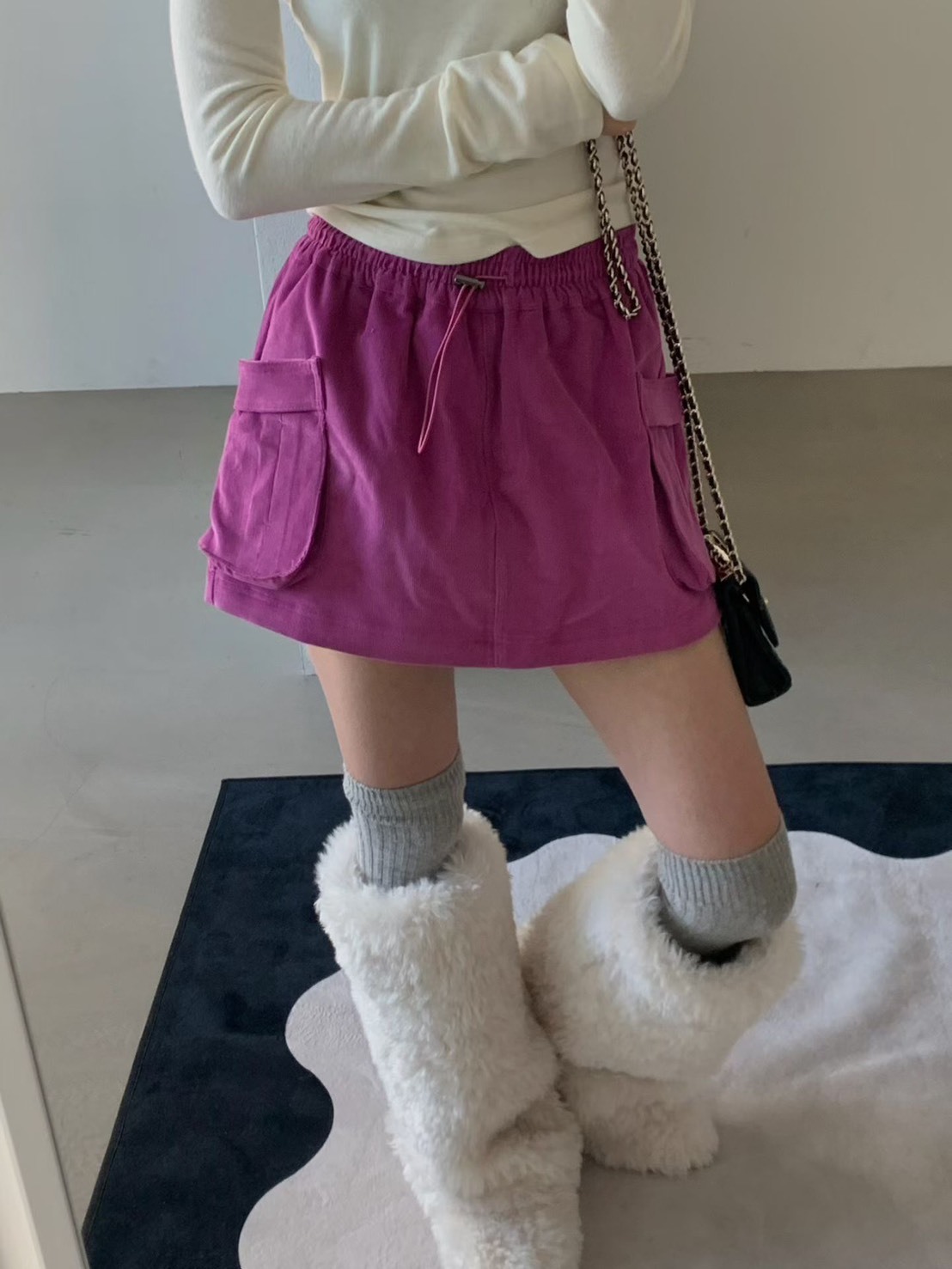 口袋絨面鬆緊短褲裙