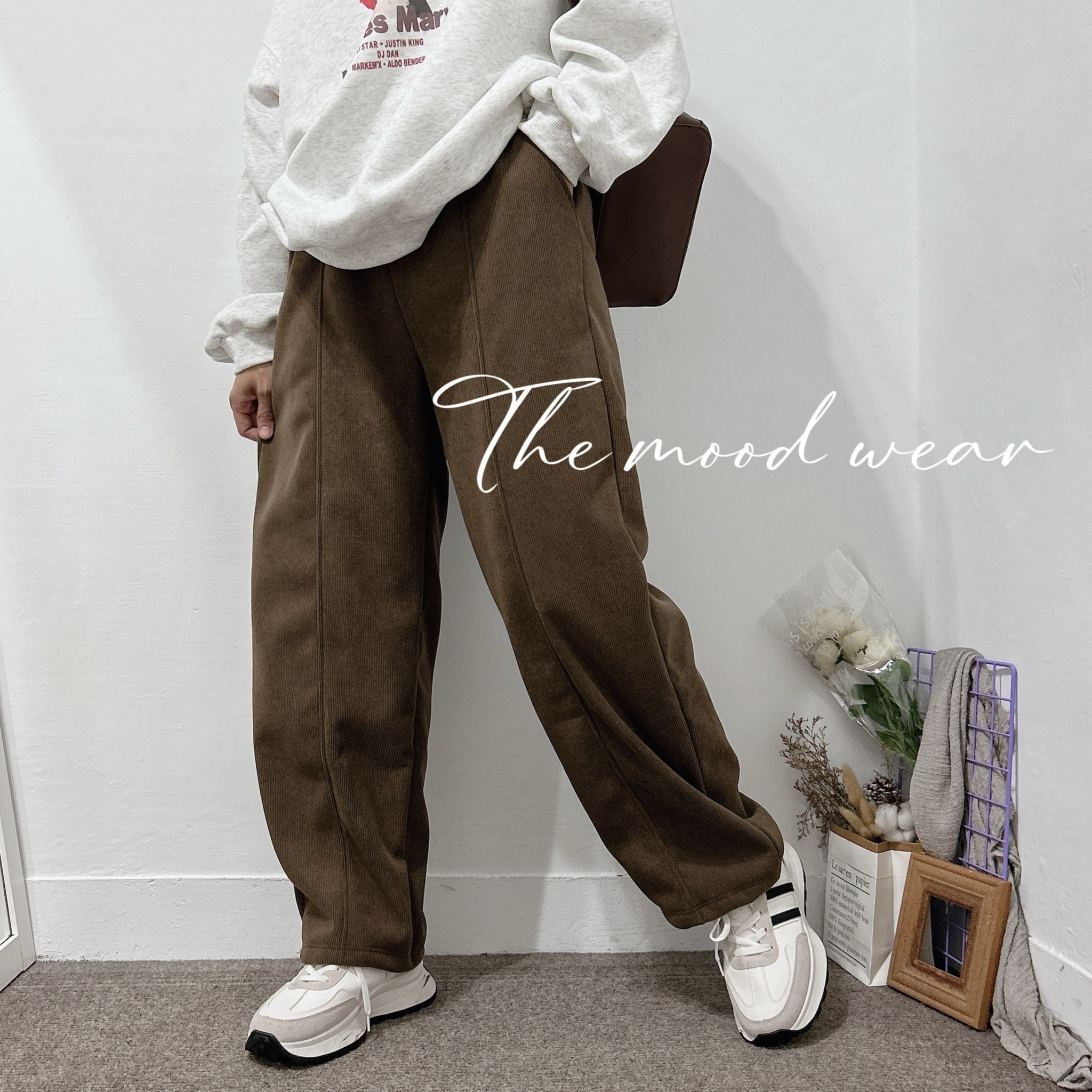 超暖內裡刷絨 燈芯絨 彎刀褲 燈籠褲(黑/咖啡)