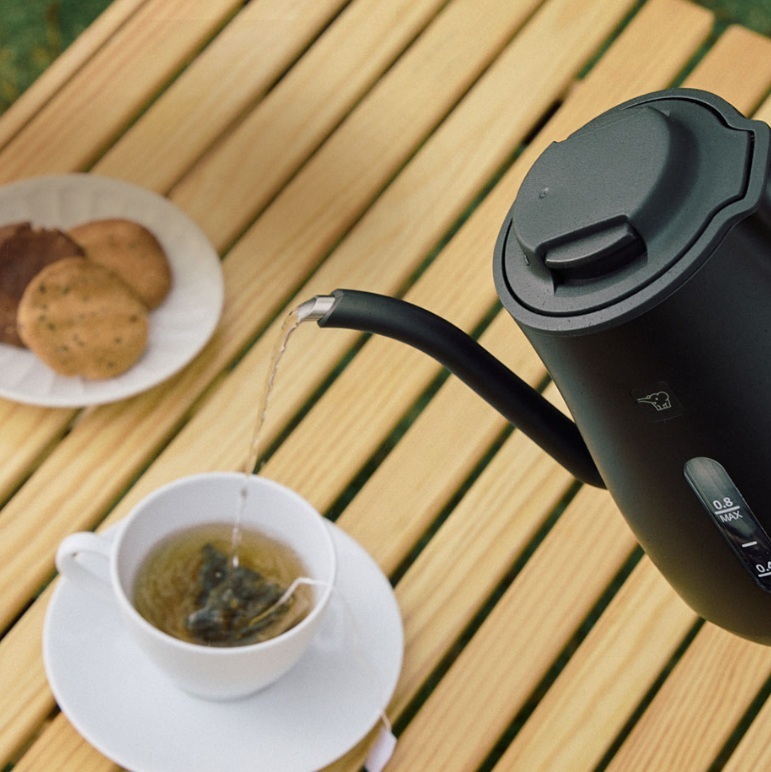 Test : bouilloire électrique Zojirushi Ck-hb08-wa 0.8L blanche