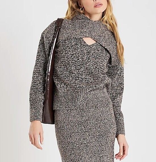 Grey Honey灰色交叉領Cutout毛衣上衣 +高腰中長裙套裝