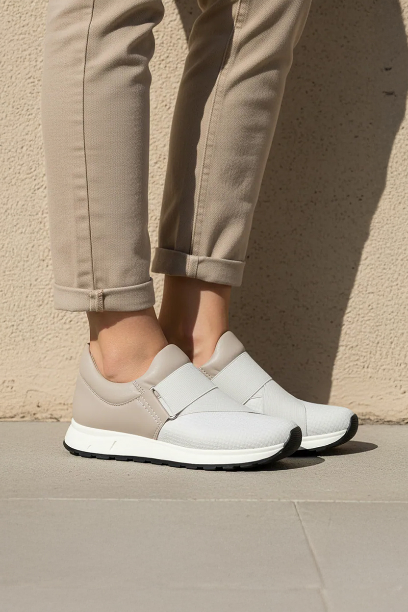 Banded Sneak 25 休閒鞋