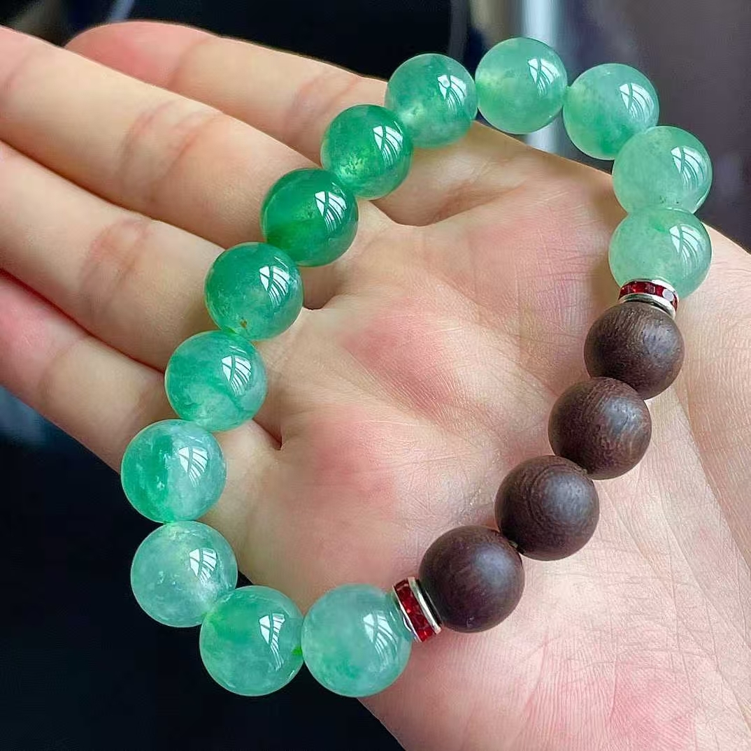 1225556 翡翠冰陽綠手串 (10.6mm直徑)