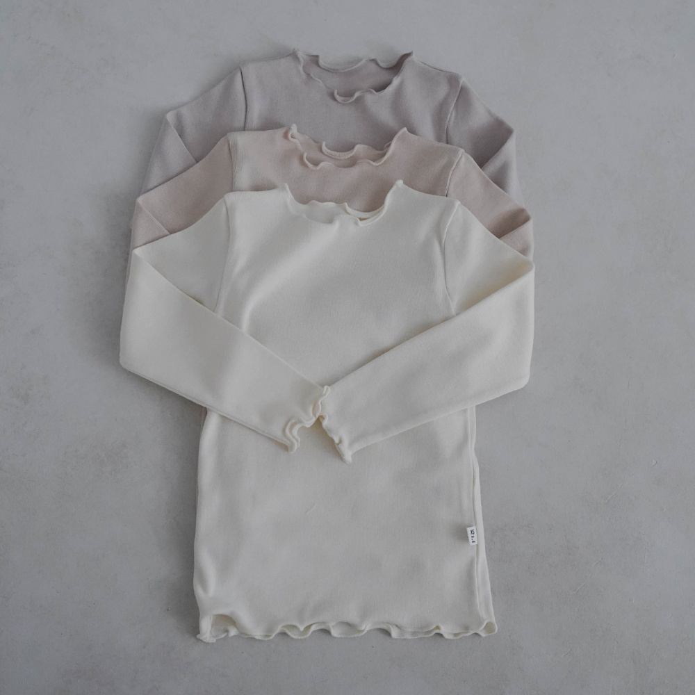 Peekaboo 捲邊打底上衣