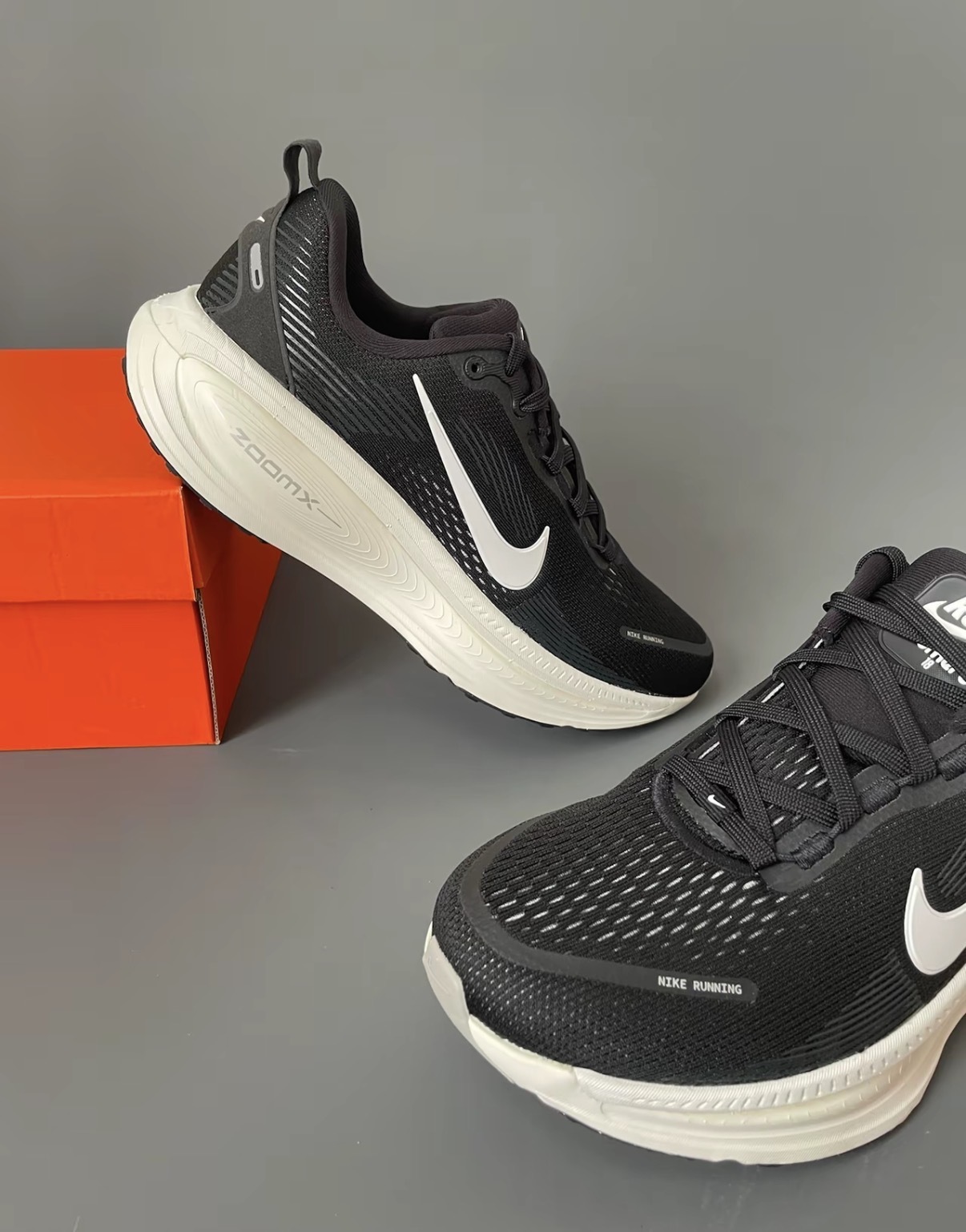 男鞋 NIKE ZOOMX VOMERO 18 黑白 氣墊 緩震 透氣 慢跑 運動鞋【HM6803-007】