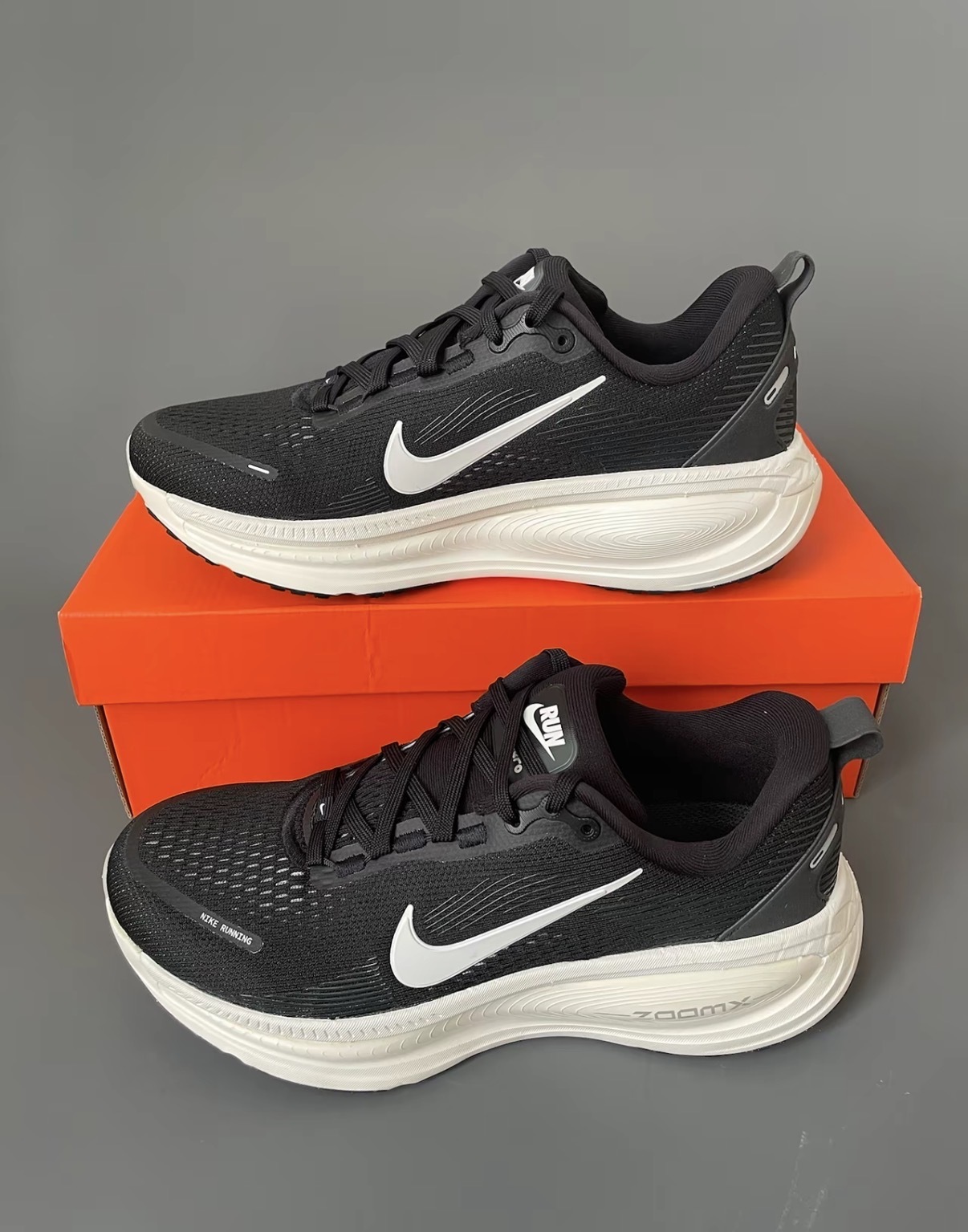 男鞋 NIKE ZOOMX VOMERO 18 黑白 氣墊 緩震 透氣 慢跑 運動鞋【HM6803-007】