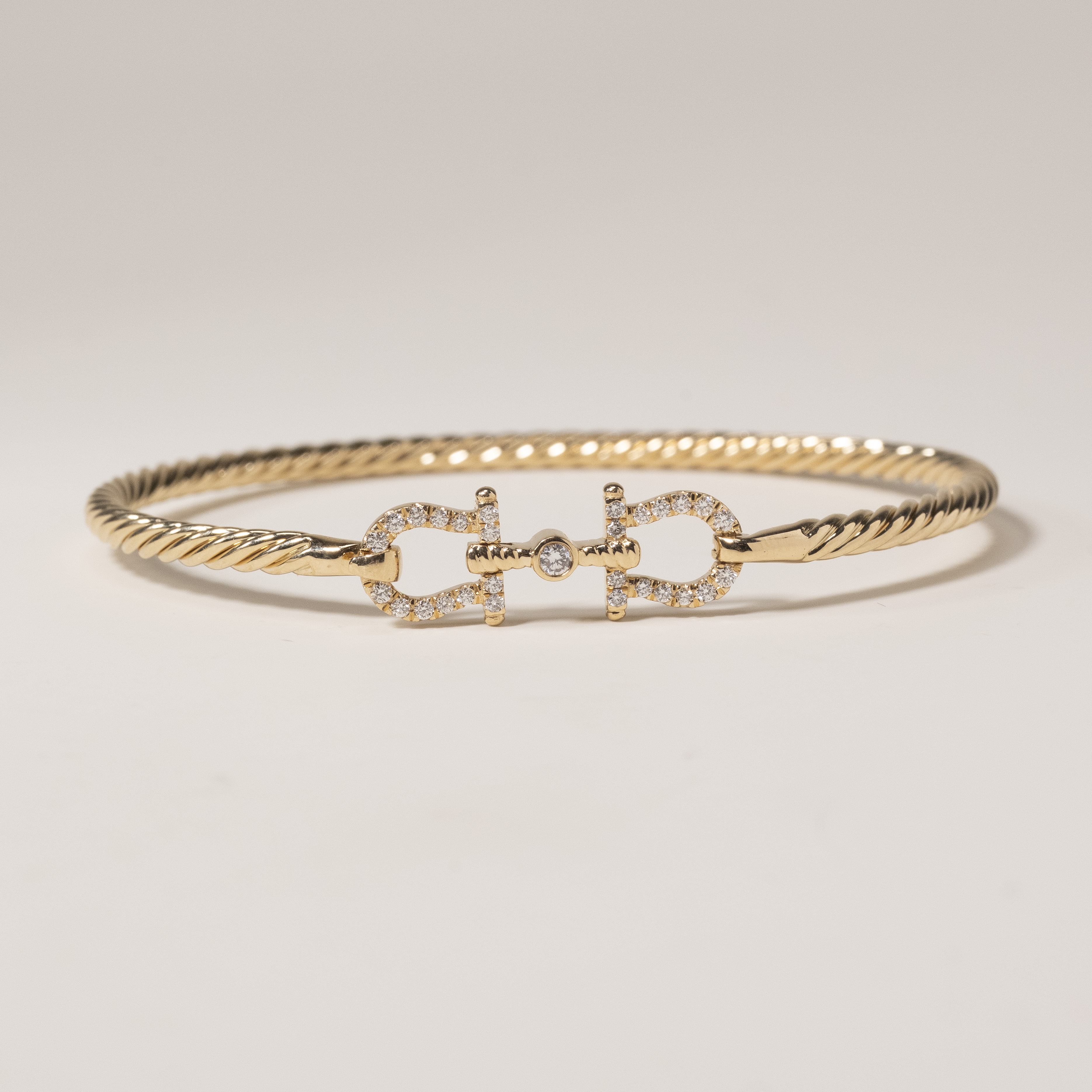 18K Double Saddle Diamond Bangle