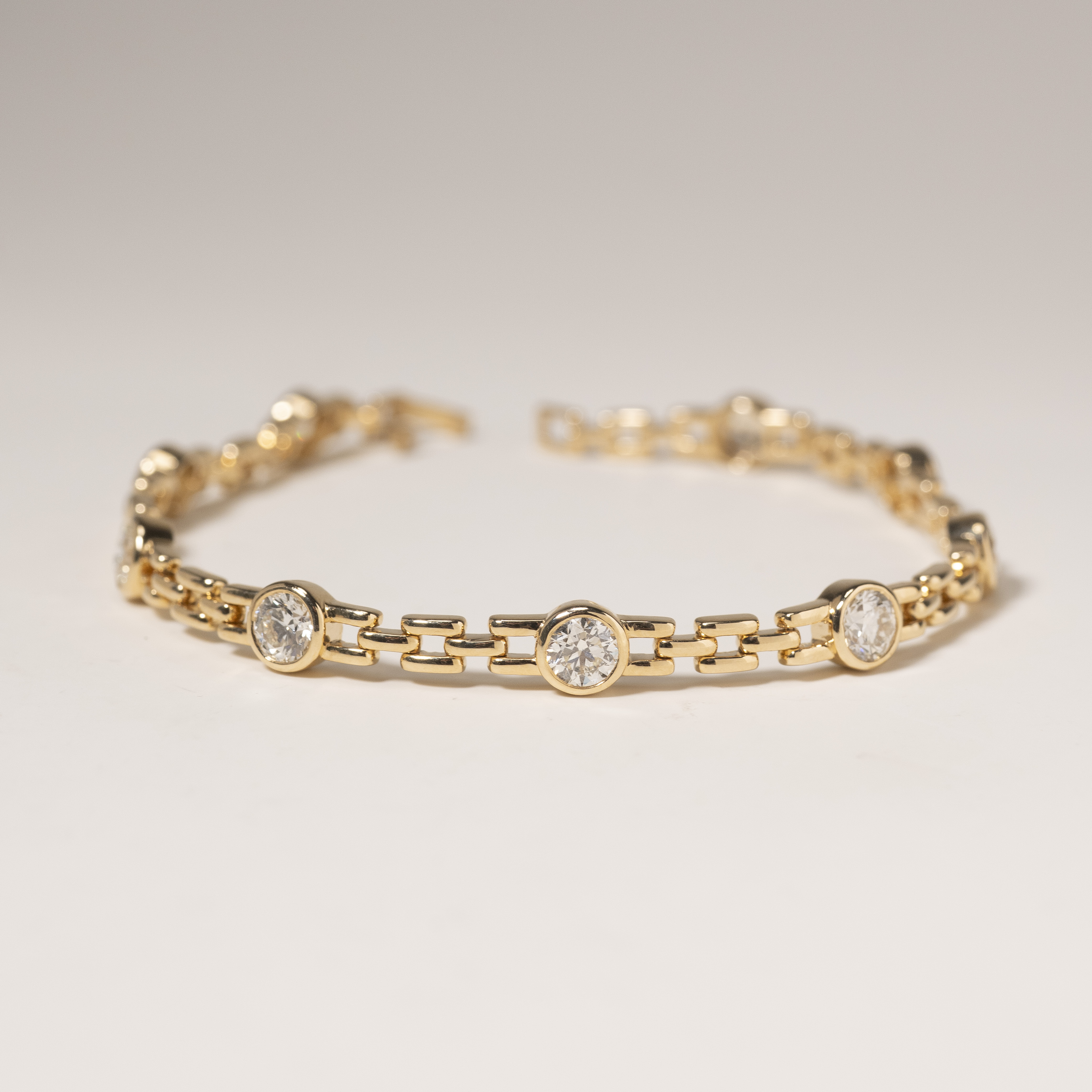 18K Bubble Diamond Bracelet