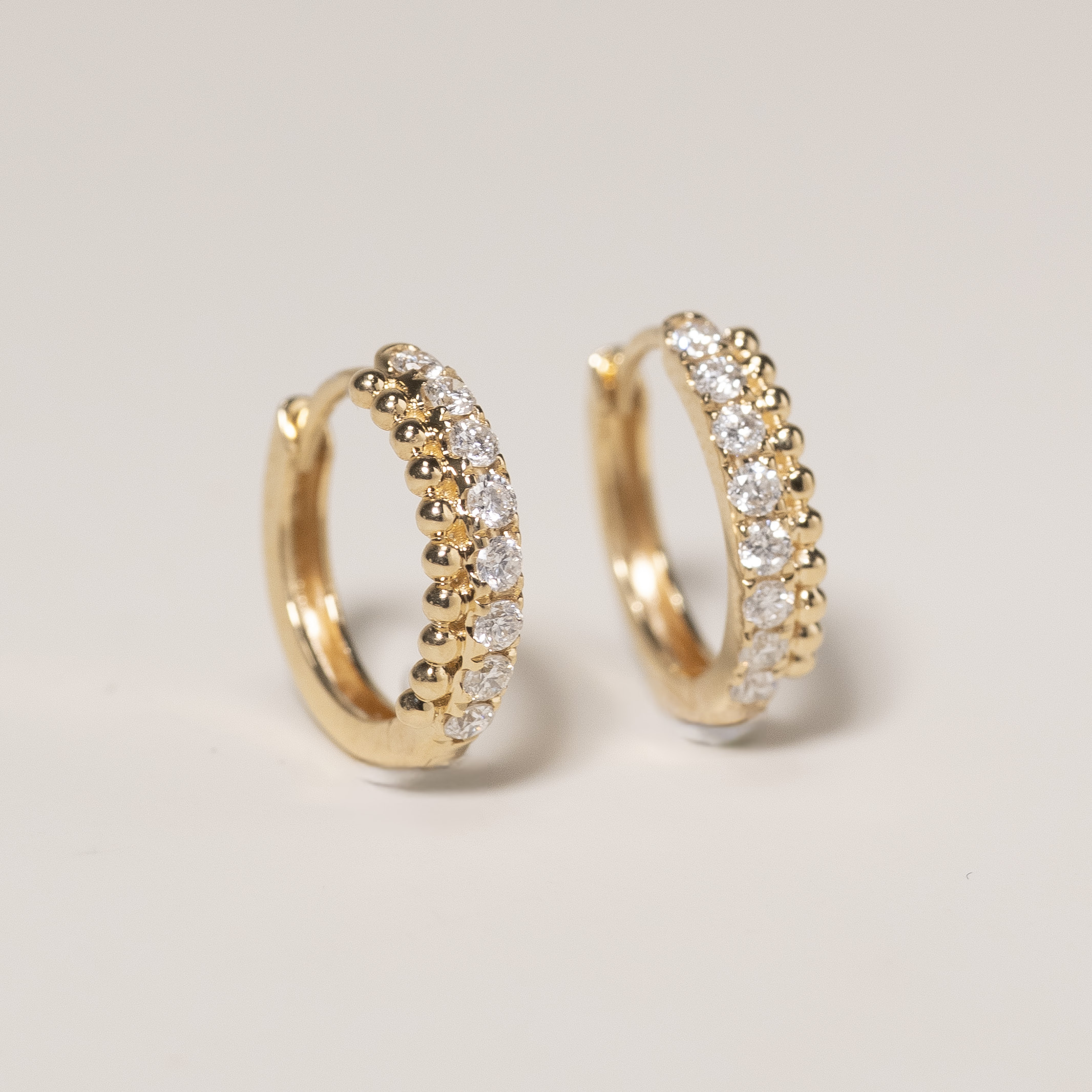 18K Aura Diamond Earring