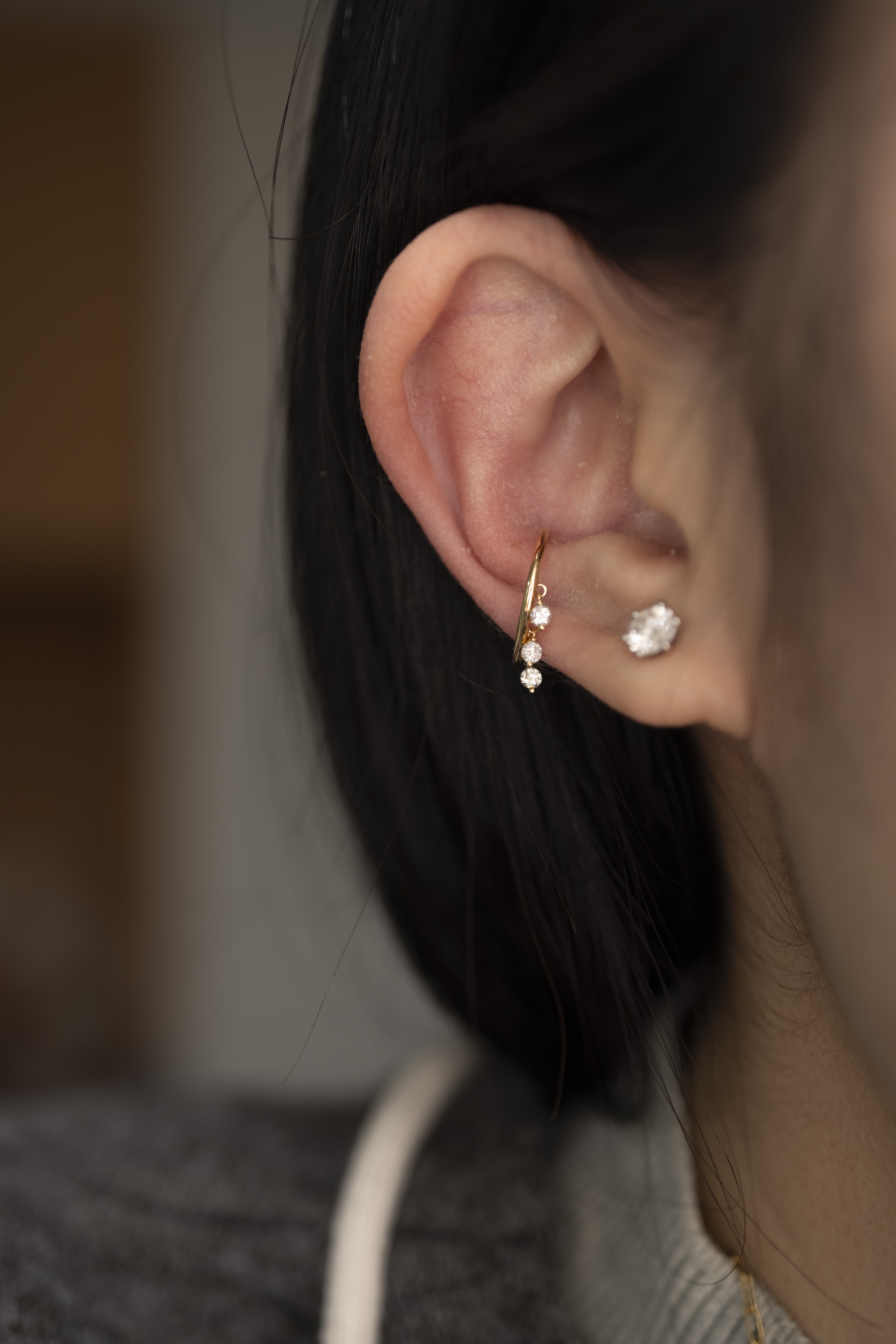 18K Lustre Diamond Earring Cuff