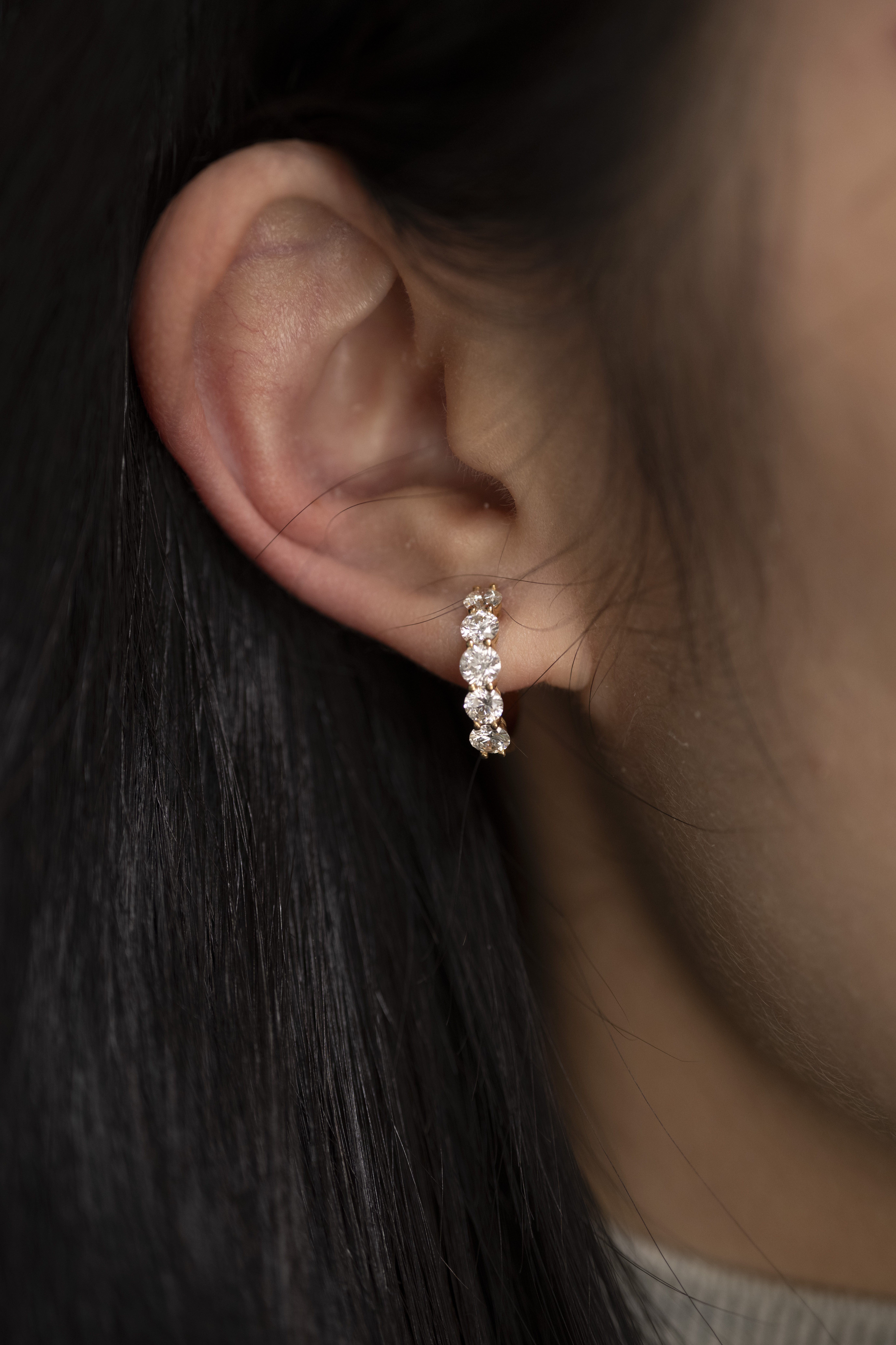 18K 2.0ct Diamond Hoop Earring