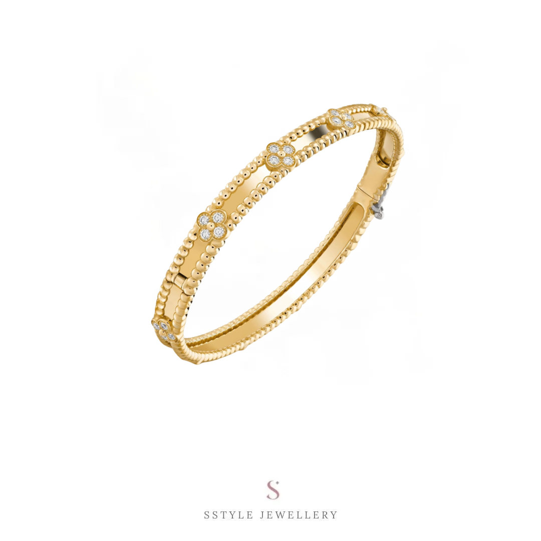 VCA flower moissanite bangle (preorder)