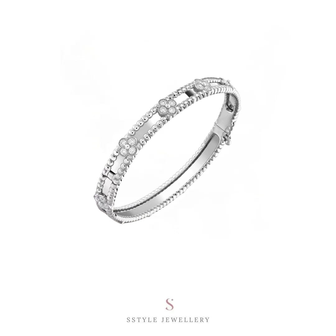 VCA flower moissanite bangle (preorder)